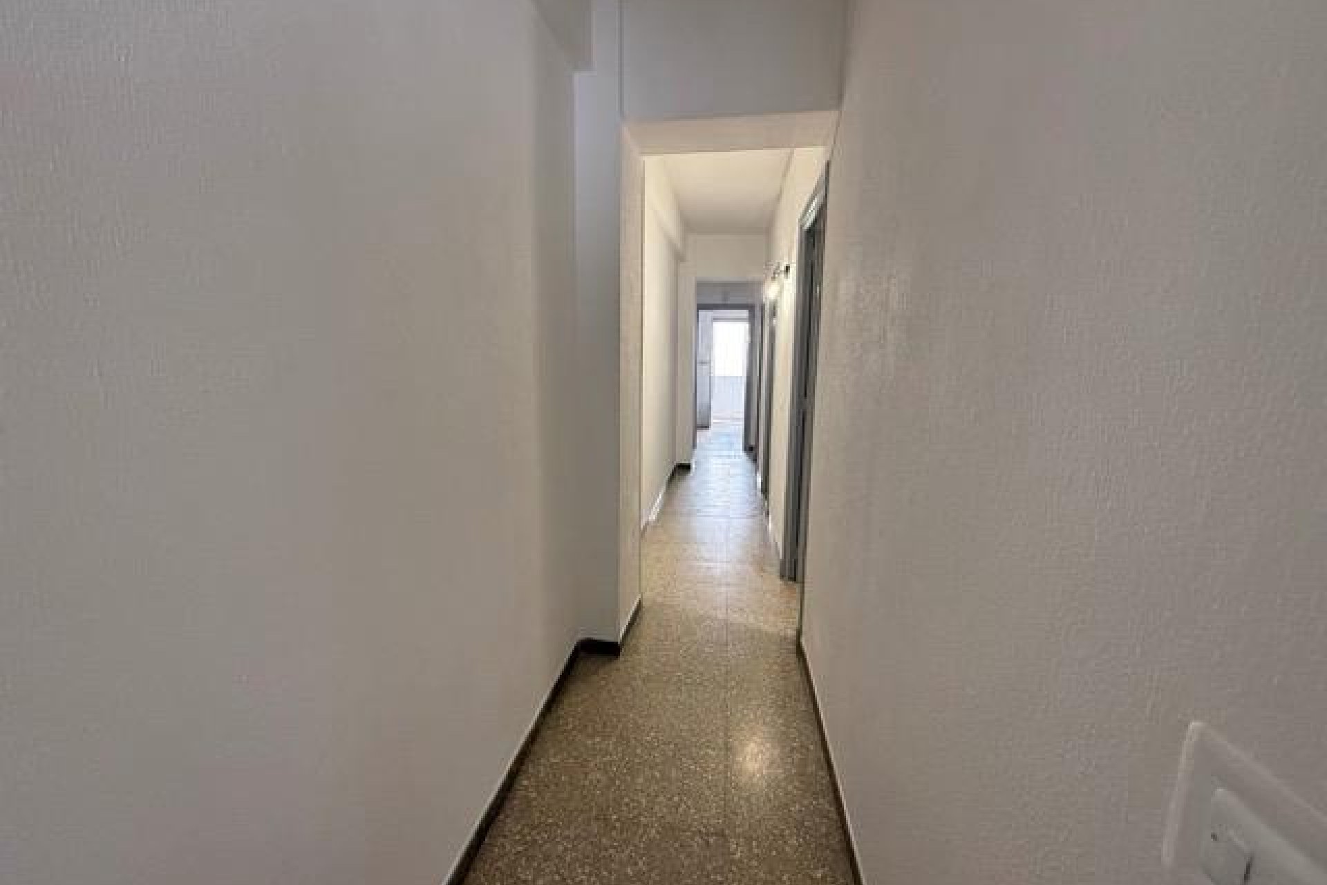 Segunda mano - Apartamento -
Torrevieja - Centro