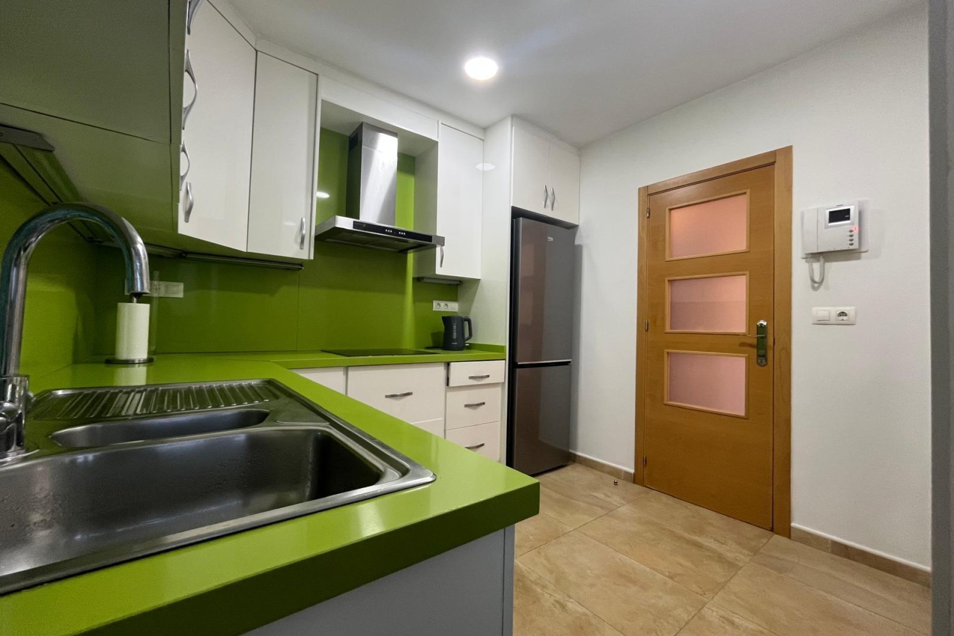 Segunda mano - Apartamento -
Torrevieja - Centro