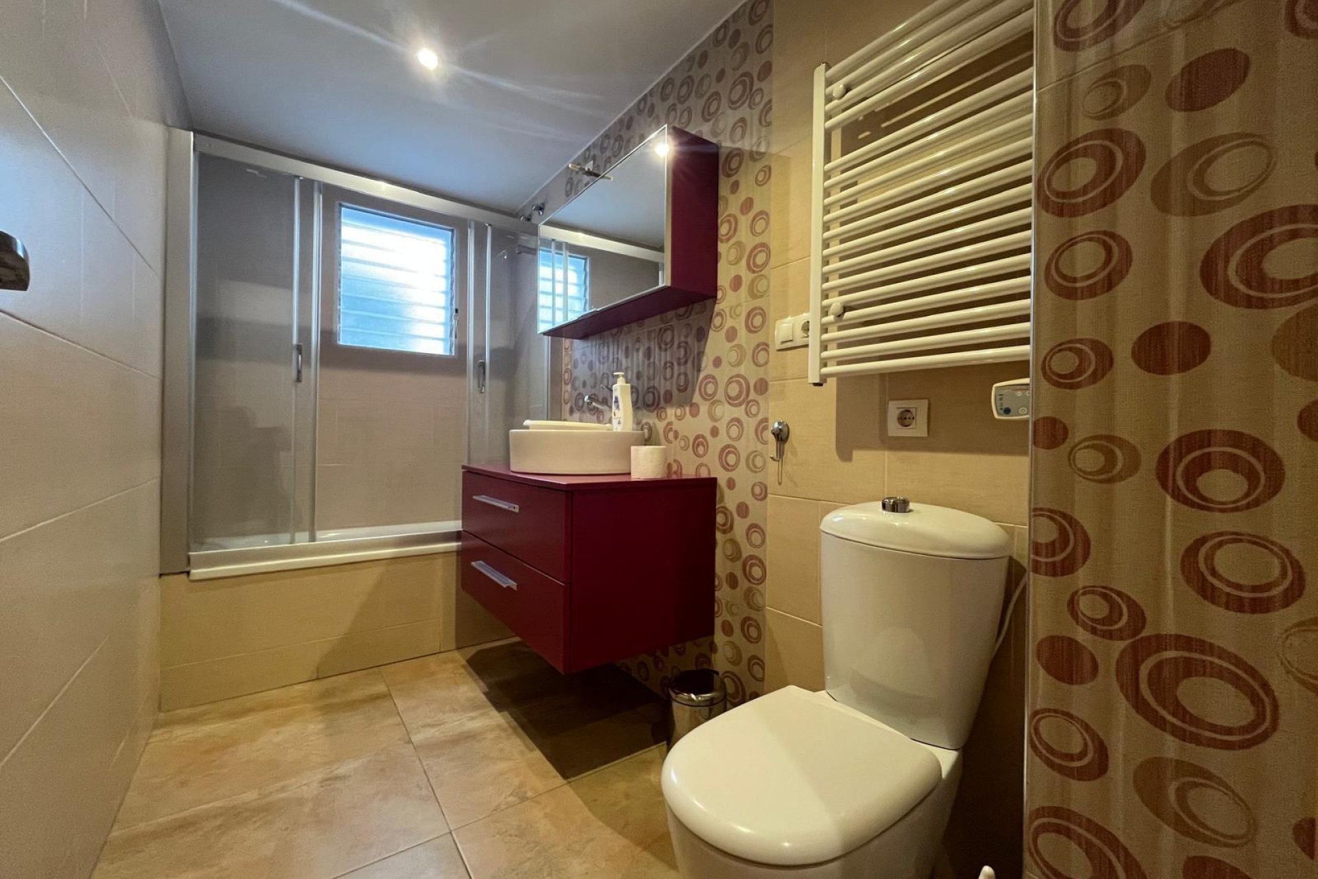 Segunda mano - Apartamento -
Torrevieja - Centro