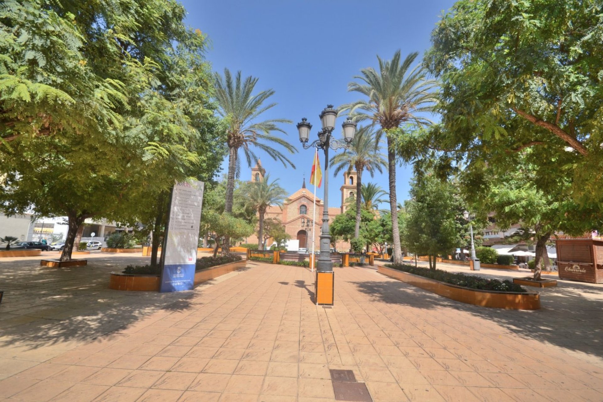 Segunda mano - Apartamento -
Torrevieja - Centro