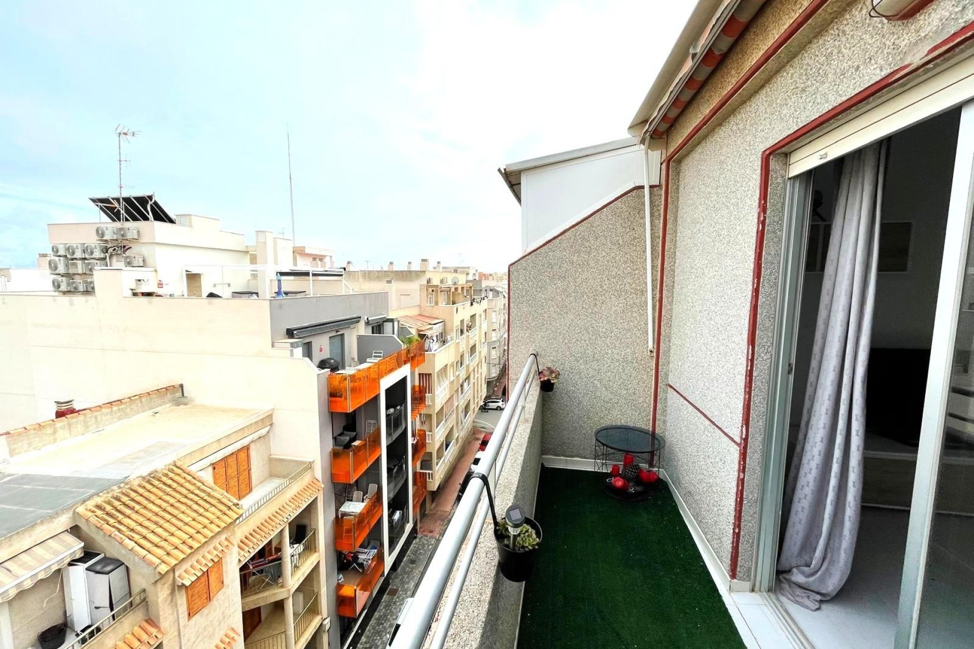 Segunda mano - Apartamento -
Torrevieja - Centro