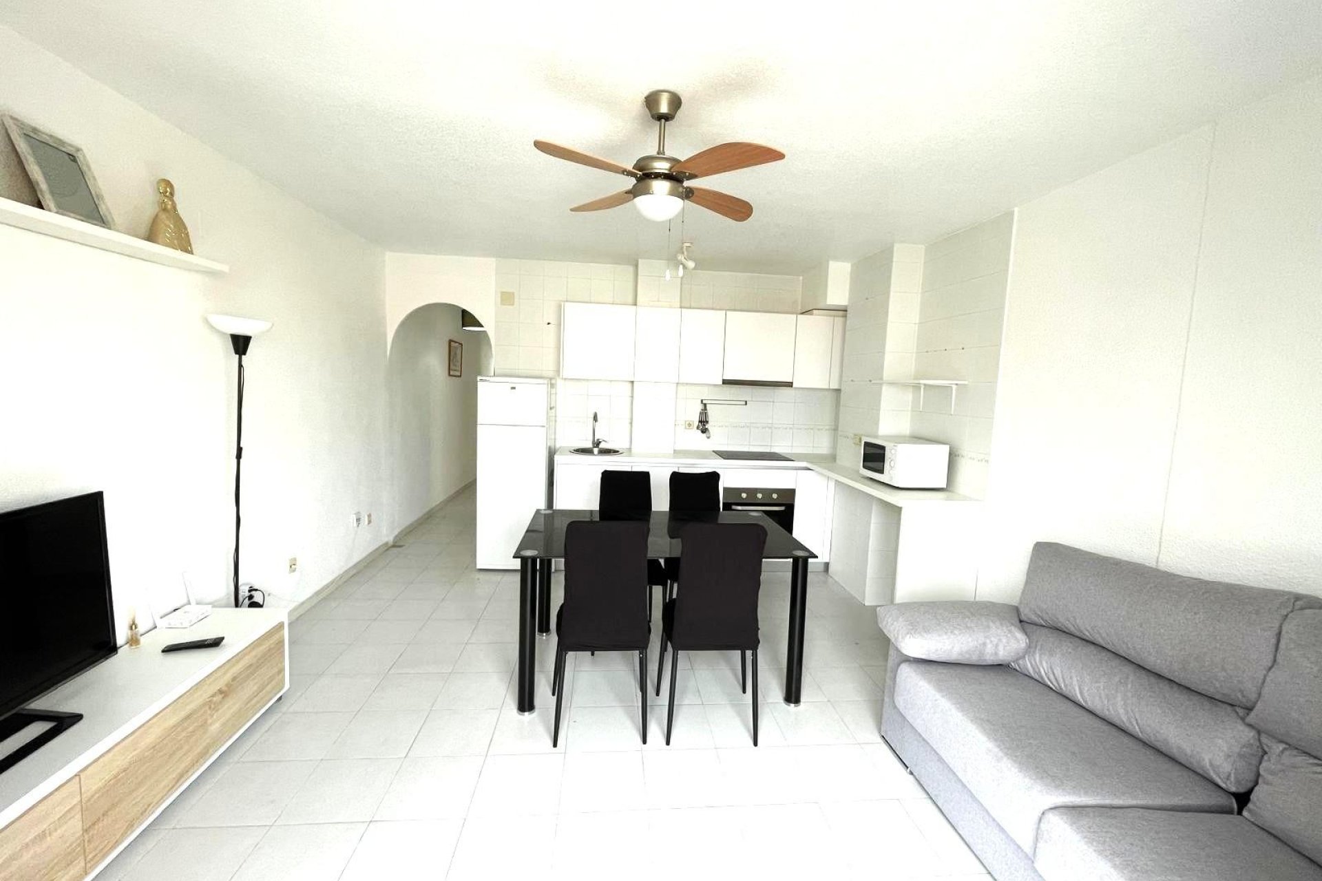 Segunda mano - Apartamento -
Torrevieja - Centro