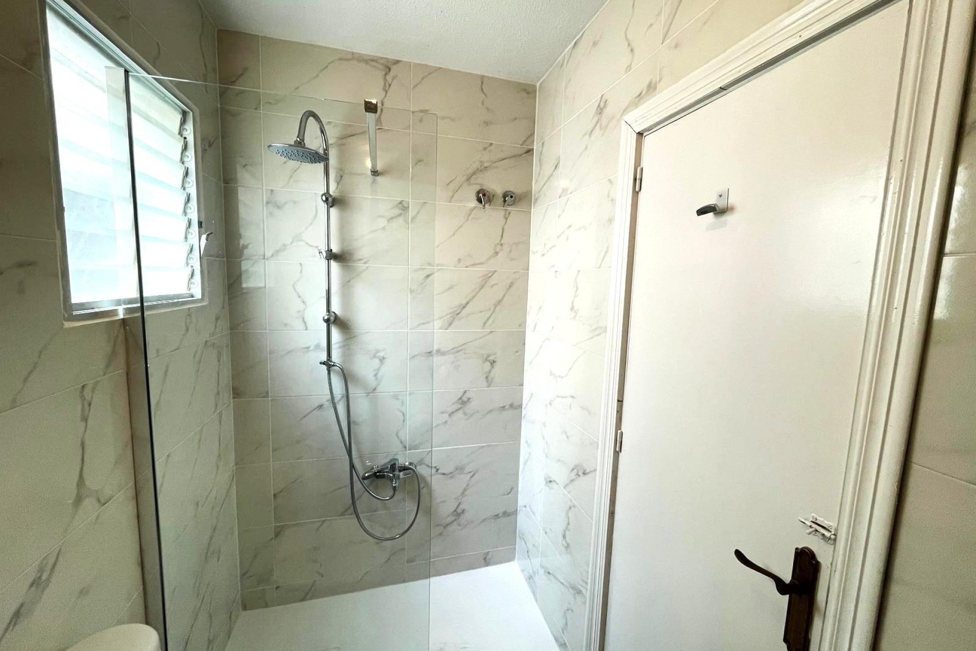 Segunda mano - Apartamento -
Torrevieja - Centro