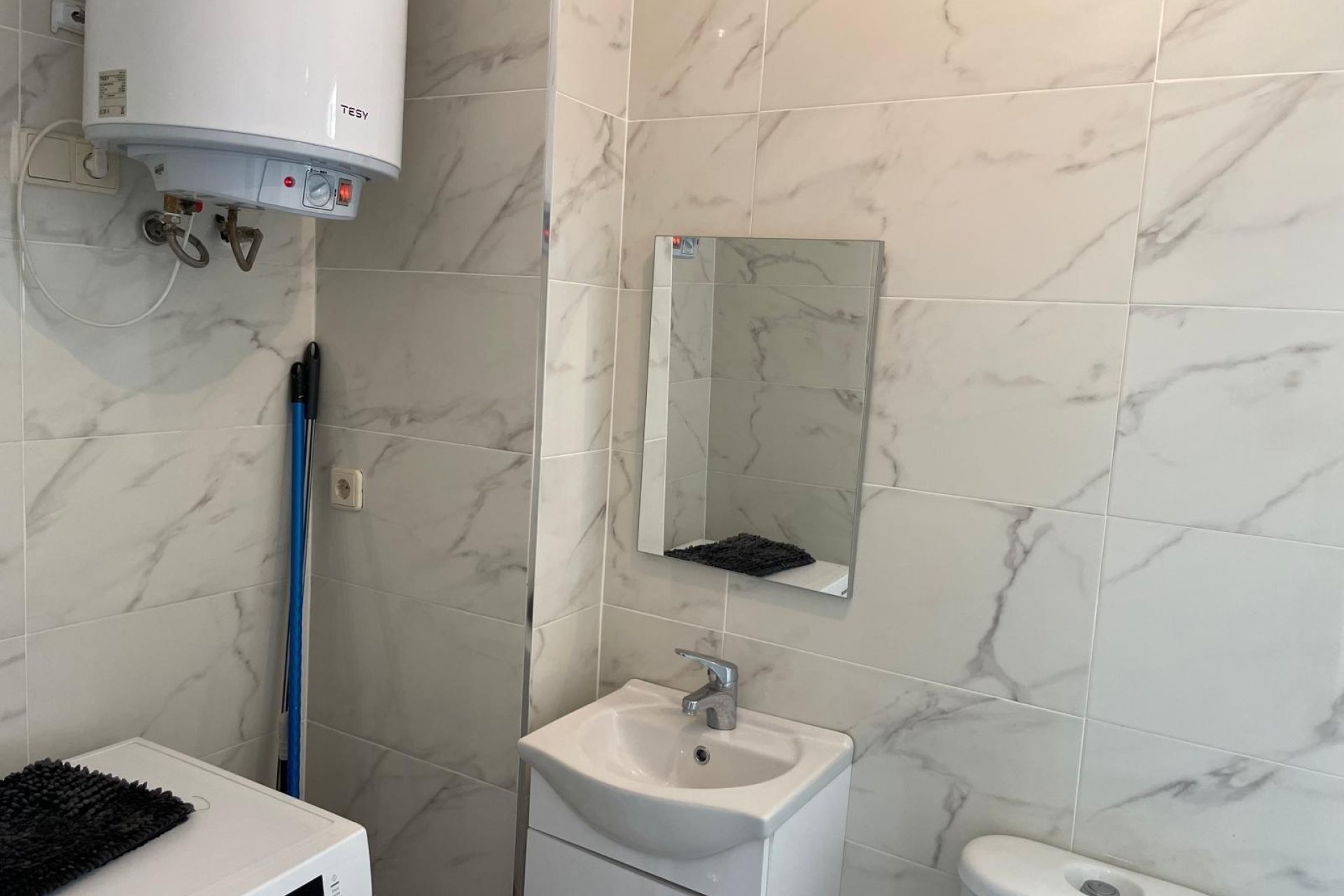 Segunda mano - Apartamento -
Torrevieja - Centro