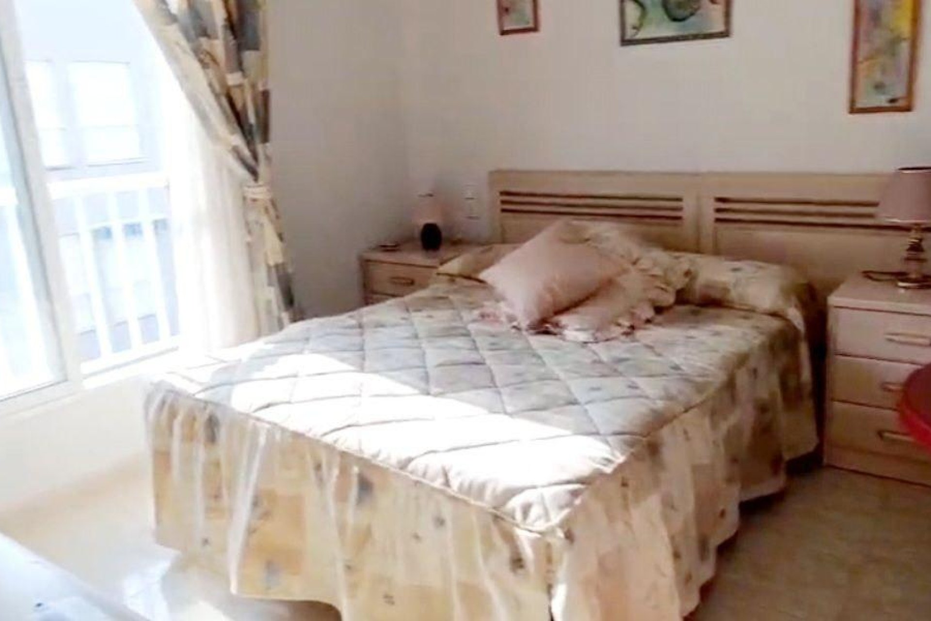 Segunda mano - Apartamento -
Torrevieja - Centro