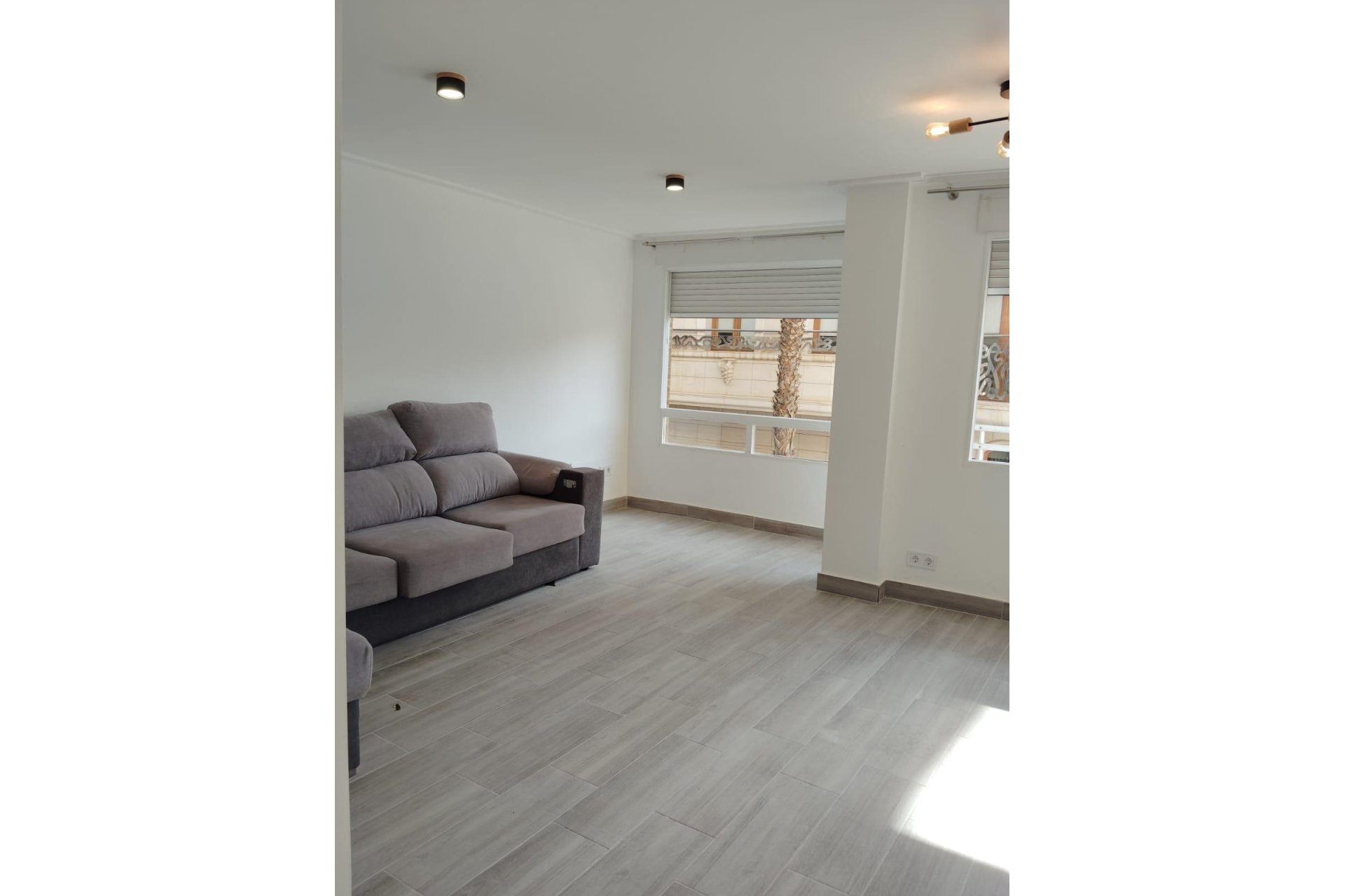 Segunda mano - Apartamento -
Torrevieja - Centro