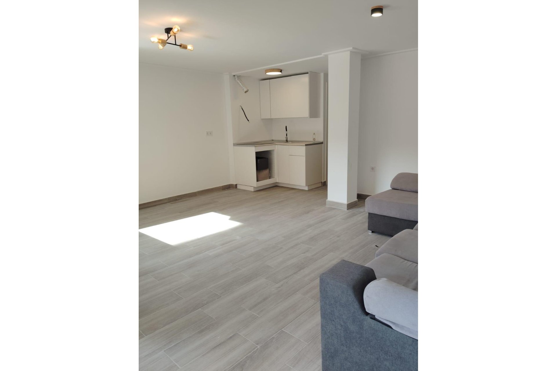 Segunda mano - Apartamento -
Torrevieja - Centro
