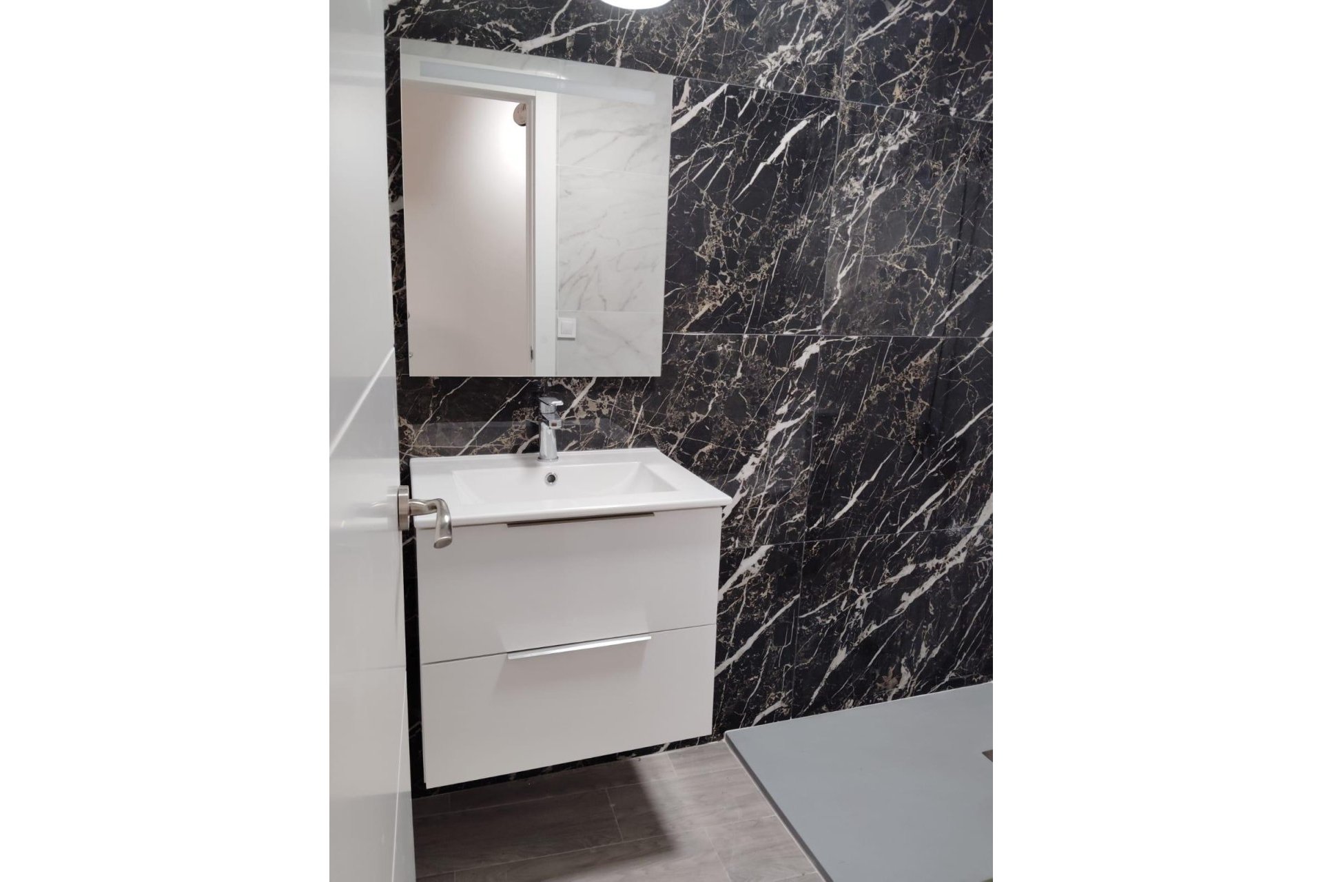 Segunda mano - Apartamento -
Torrevieja - Centro