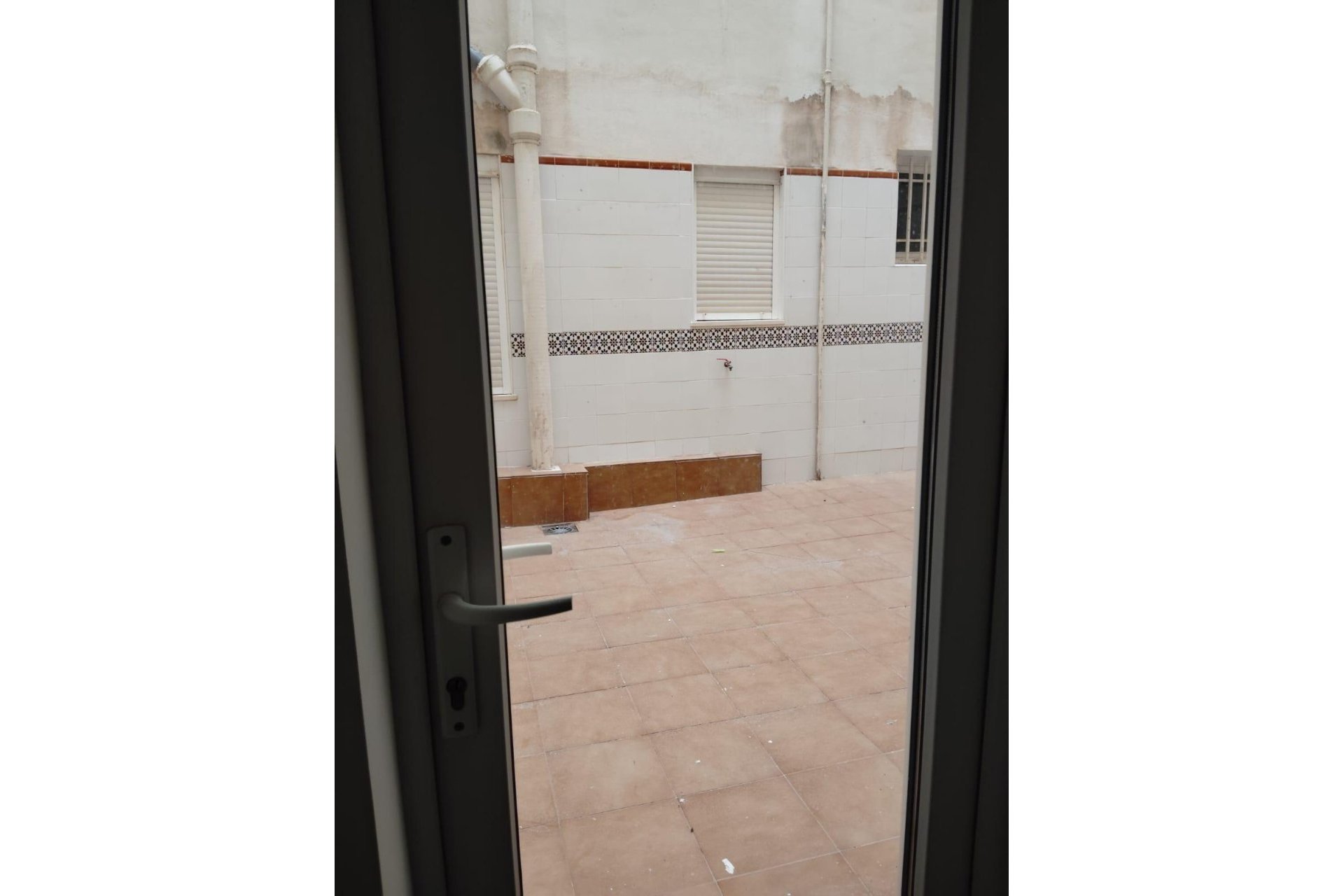 Segunda mano - Apartamento -
Torrevieja - Centro