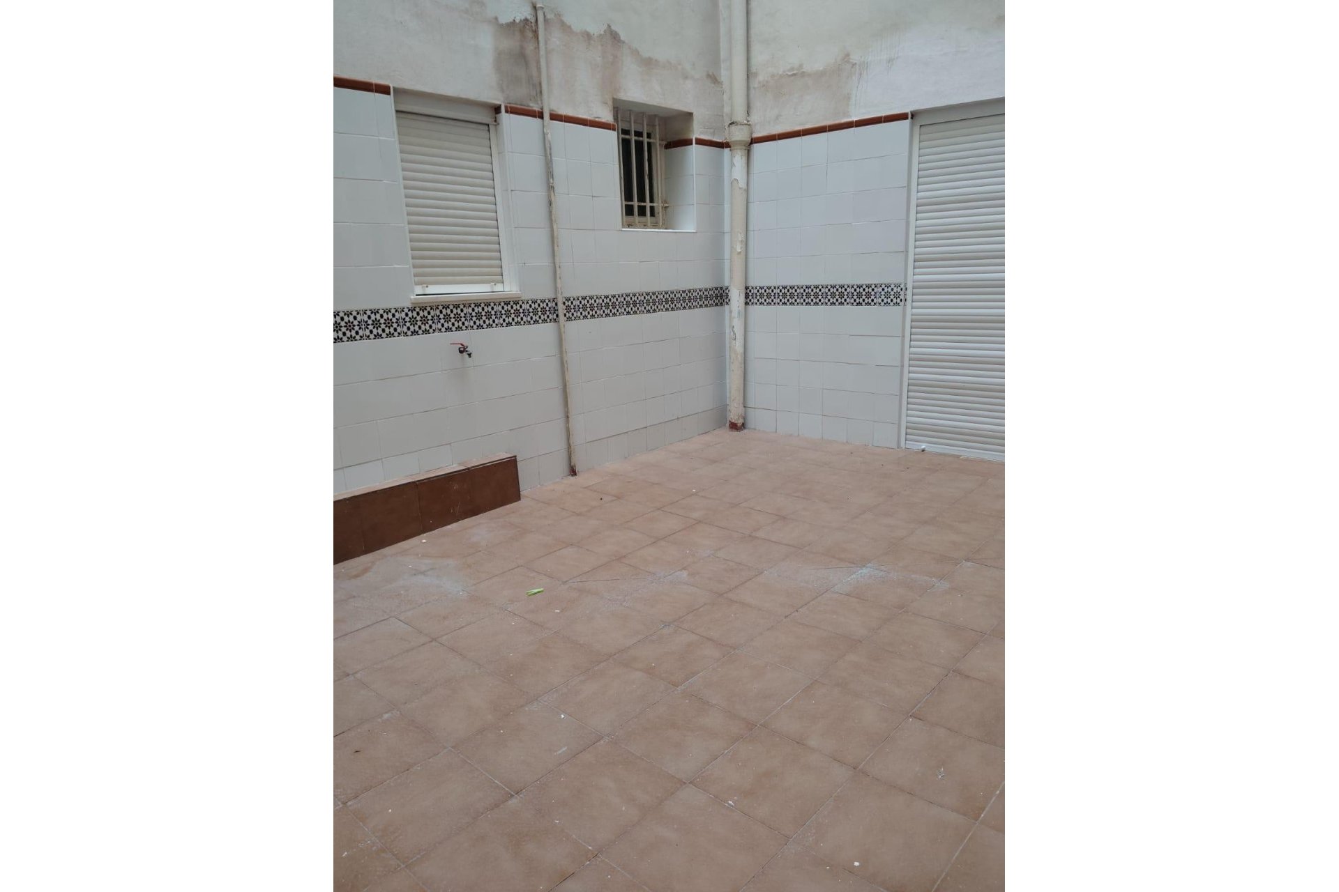 Segunda mano - Apartamento -
Torrevieja - Centro