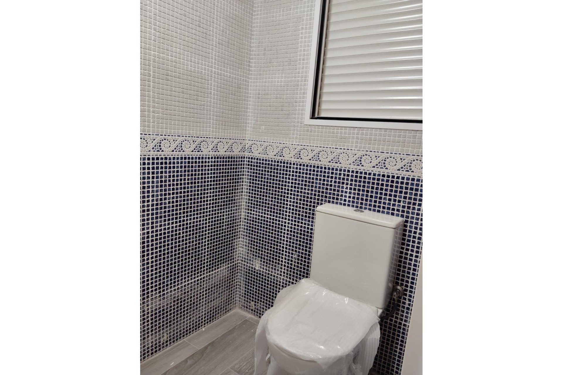 Segunda mano - Apartamento -
Torrevieja - Centro