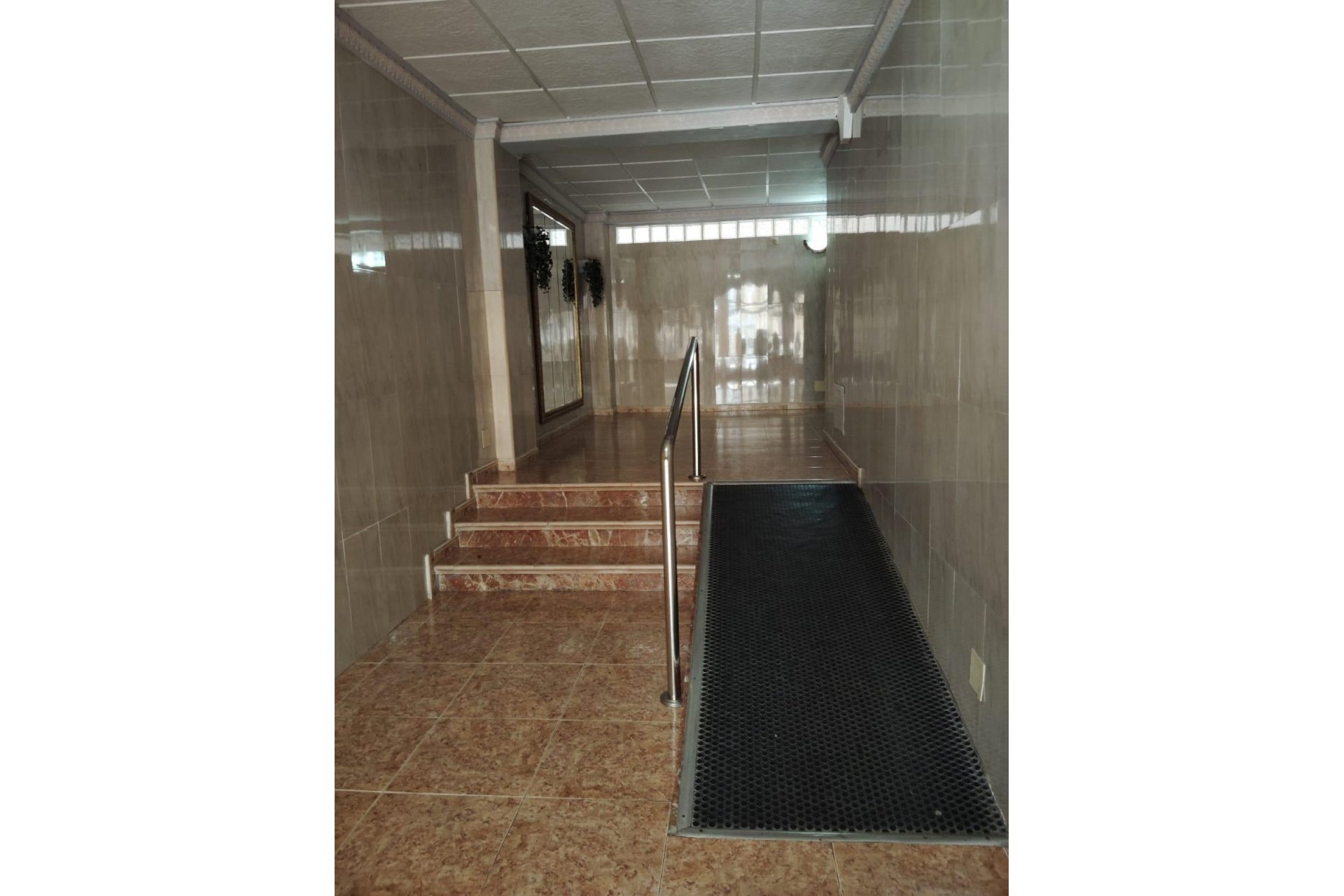 Segunda mano - Apartamento -
Torrevieja - Centro