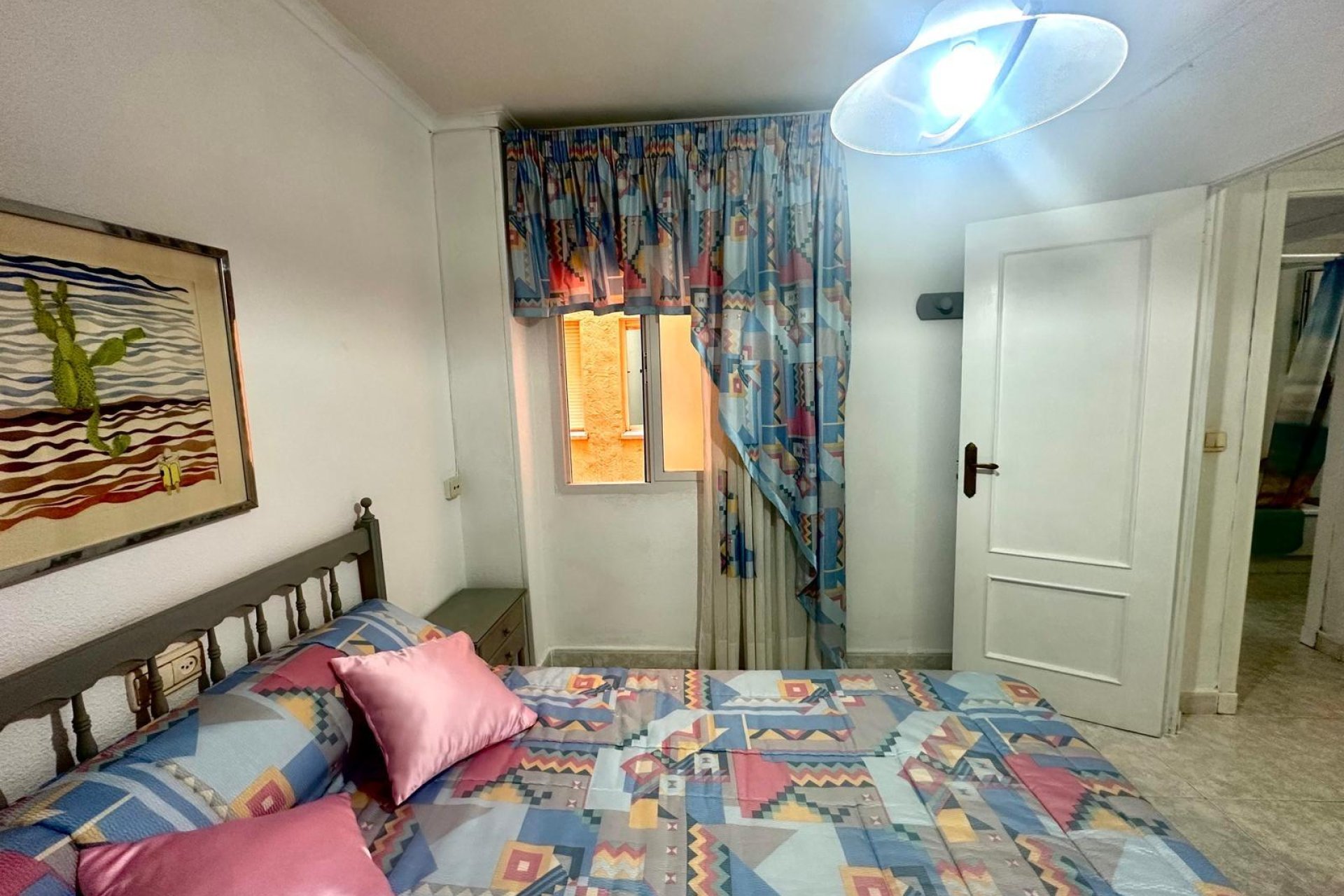 Segunda mano - Apartamento -
Torrevieja - Centro