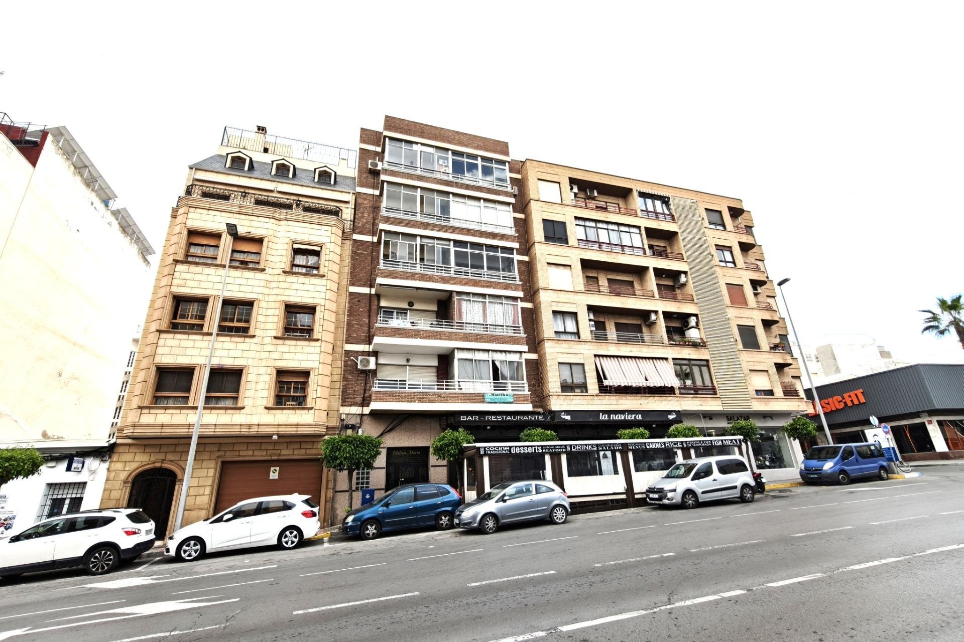 Segunda mano - Apartamento -
Torrevieja - Centro