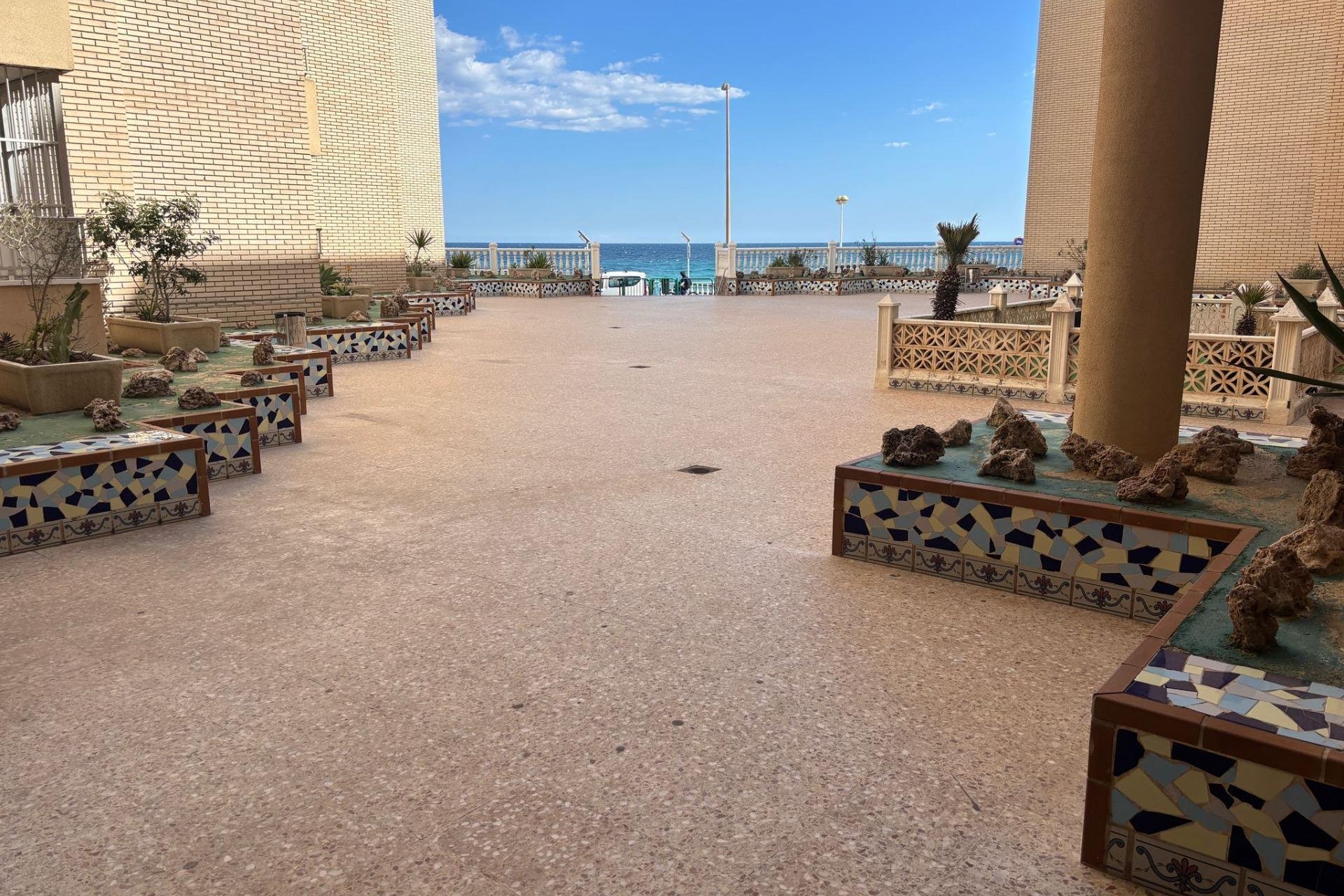 Segunda mano - Apartamento -
Torrevieja - Centro
