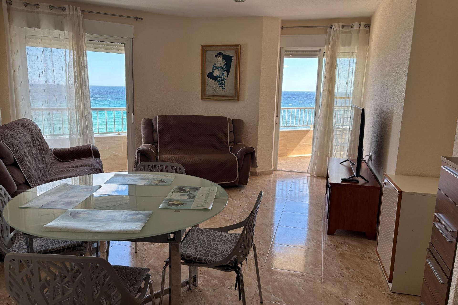 Segunda mano - Apartamento -
Torrevieja - Centro