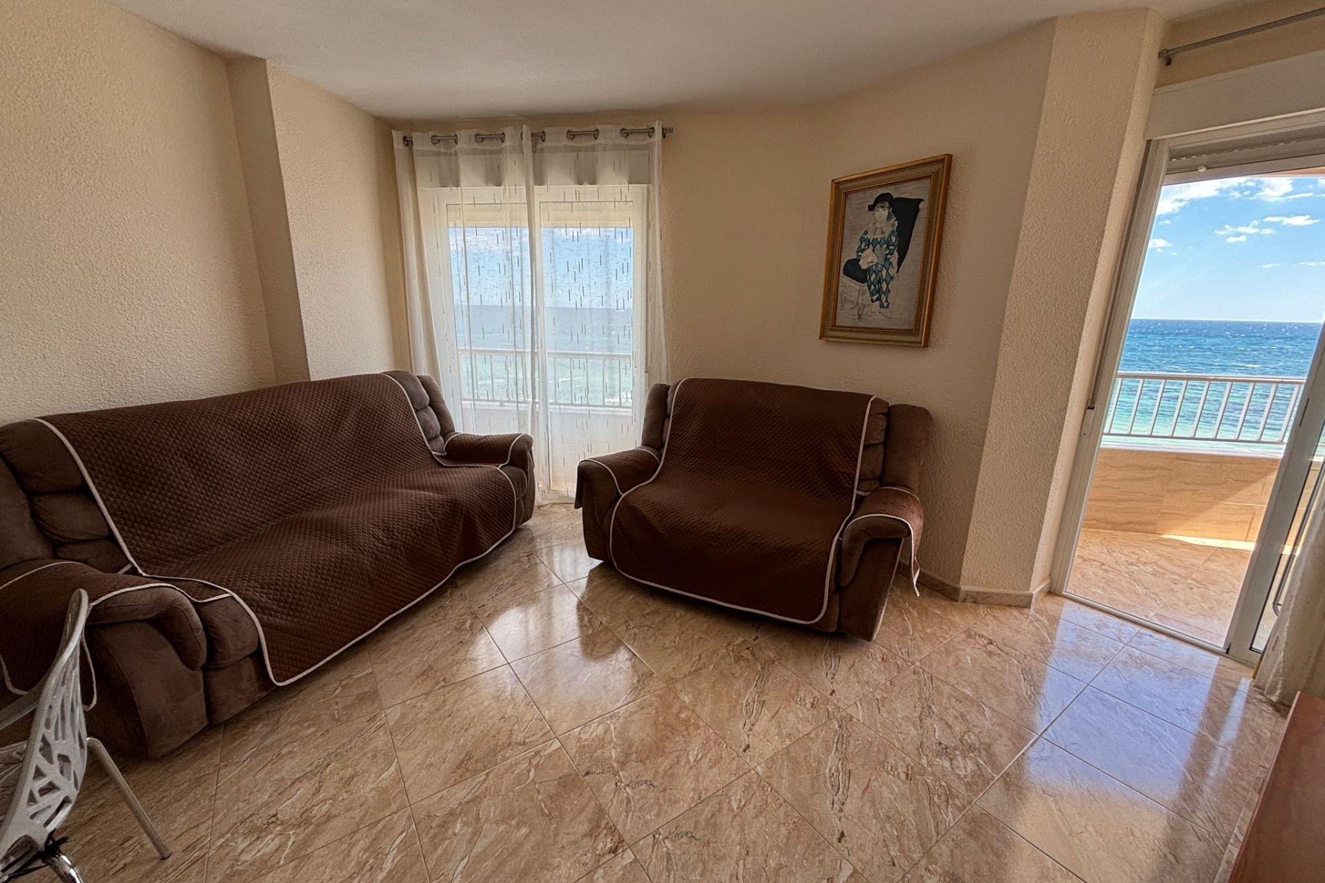 Segunda mano - Apartamento -
Torrevieja - Centro