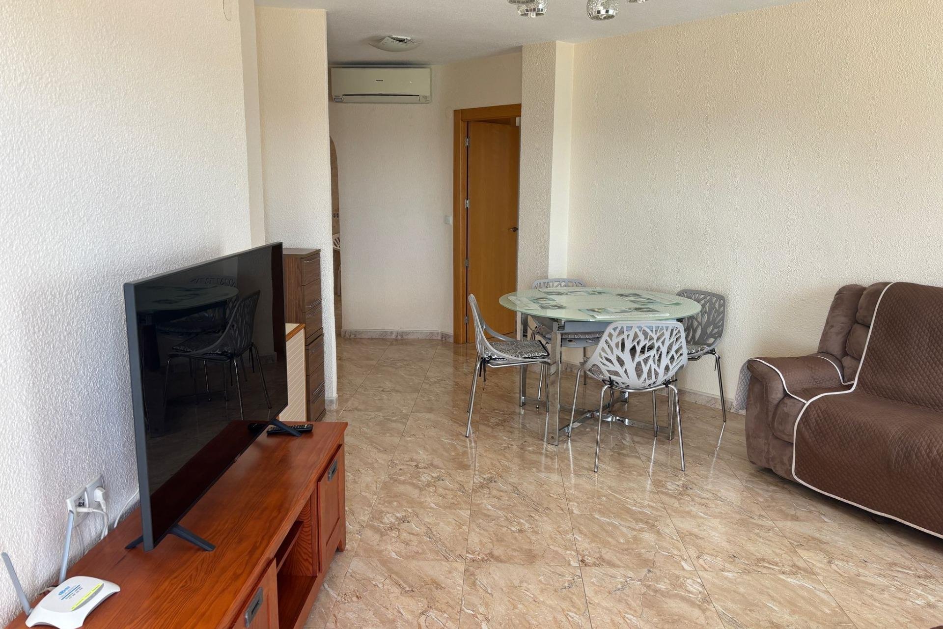 Segunda mano - Apartamento -
Torrevieja - Centro