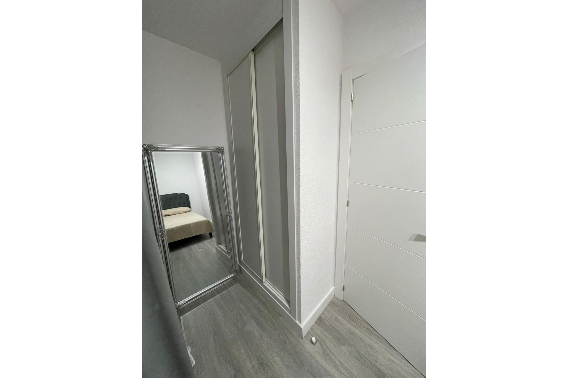 Segunda mano - Apartamento -
Torrevieja - Centro