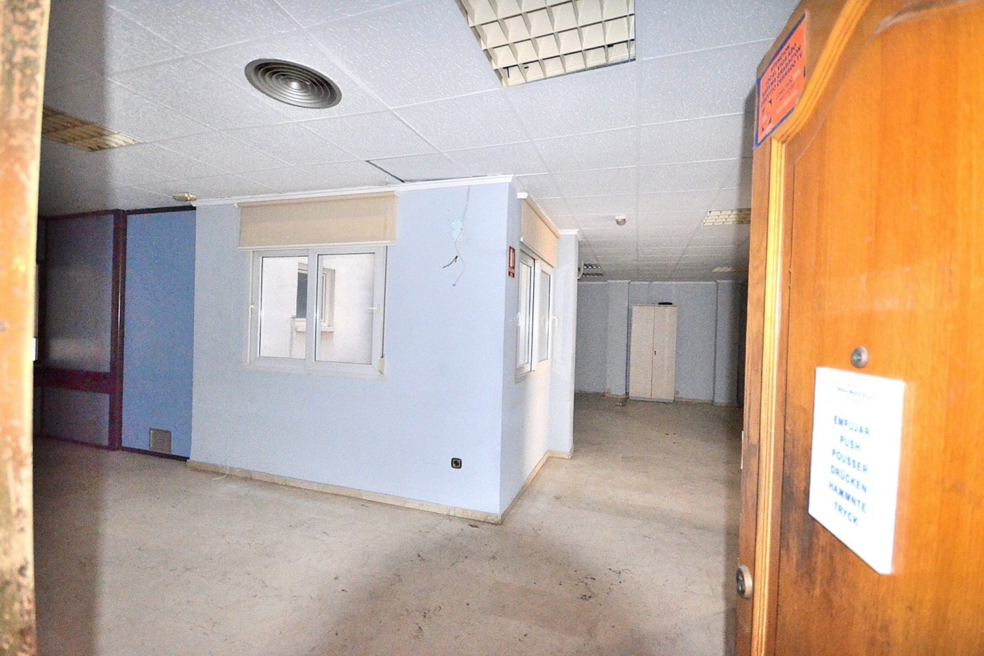 Segunda mano - Apartamento -
Torrevieja - Centro