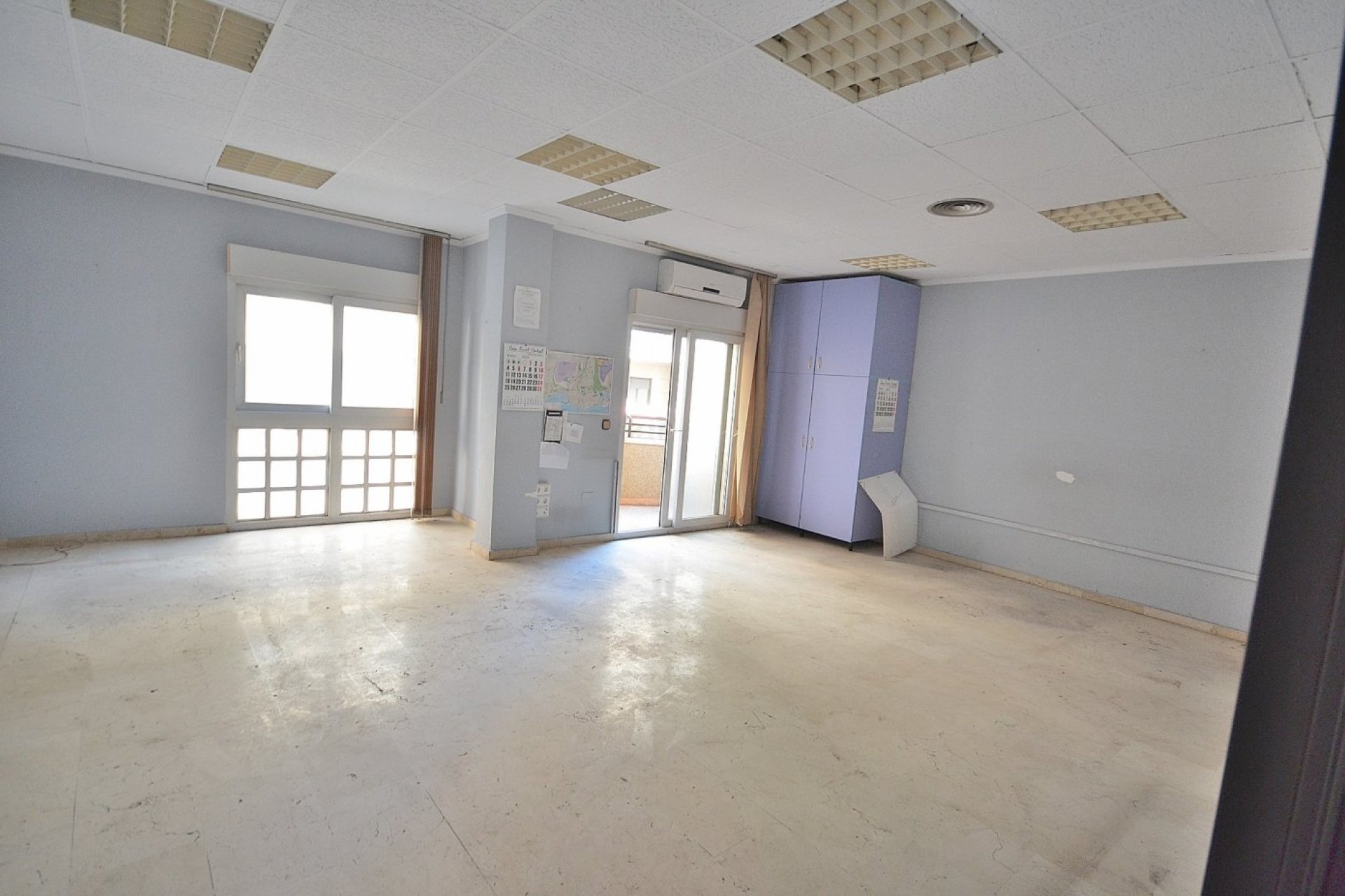 Segunda mano - Apartamento -
Torrevieja - Centro