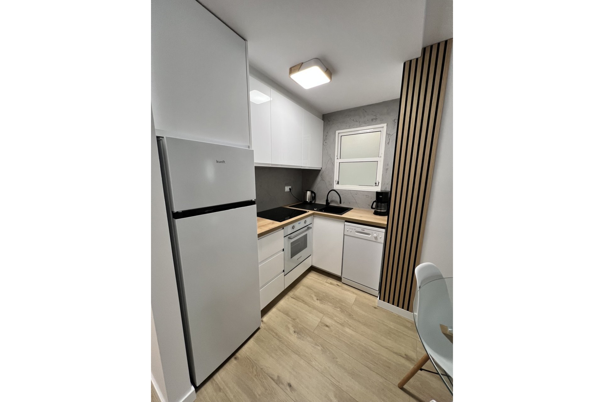 Segunda mano - Apartamento -
Torrevieja - Centro