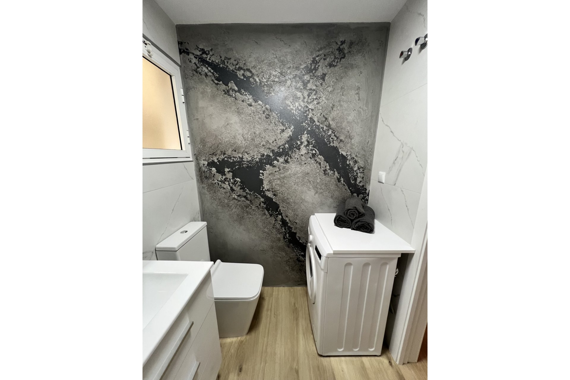 Segunda mano - Apartamento -
Torrevieja - Centro