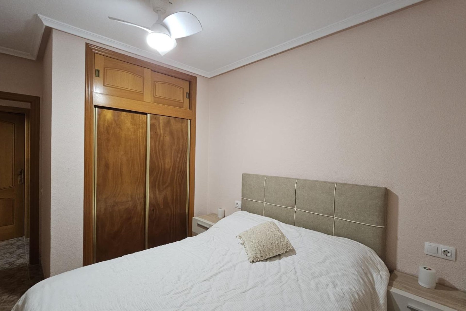 Segunda mano - Apartamento -
Torrevieja - Centro