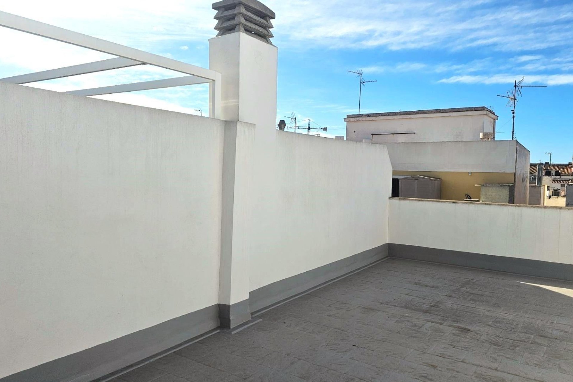 Segunda mano - Apartamento -
Torrevieja - Centro