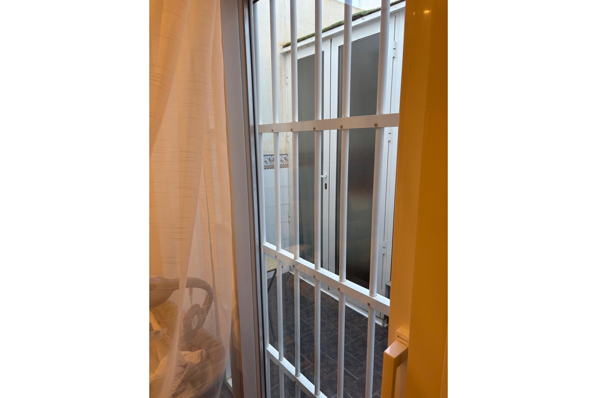 Segunda mano - Apartamento -
Torrevieja - Centro