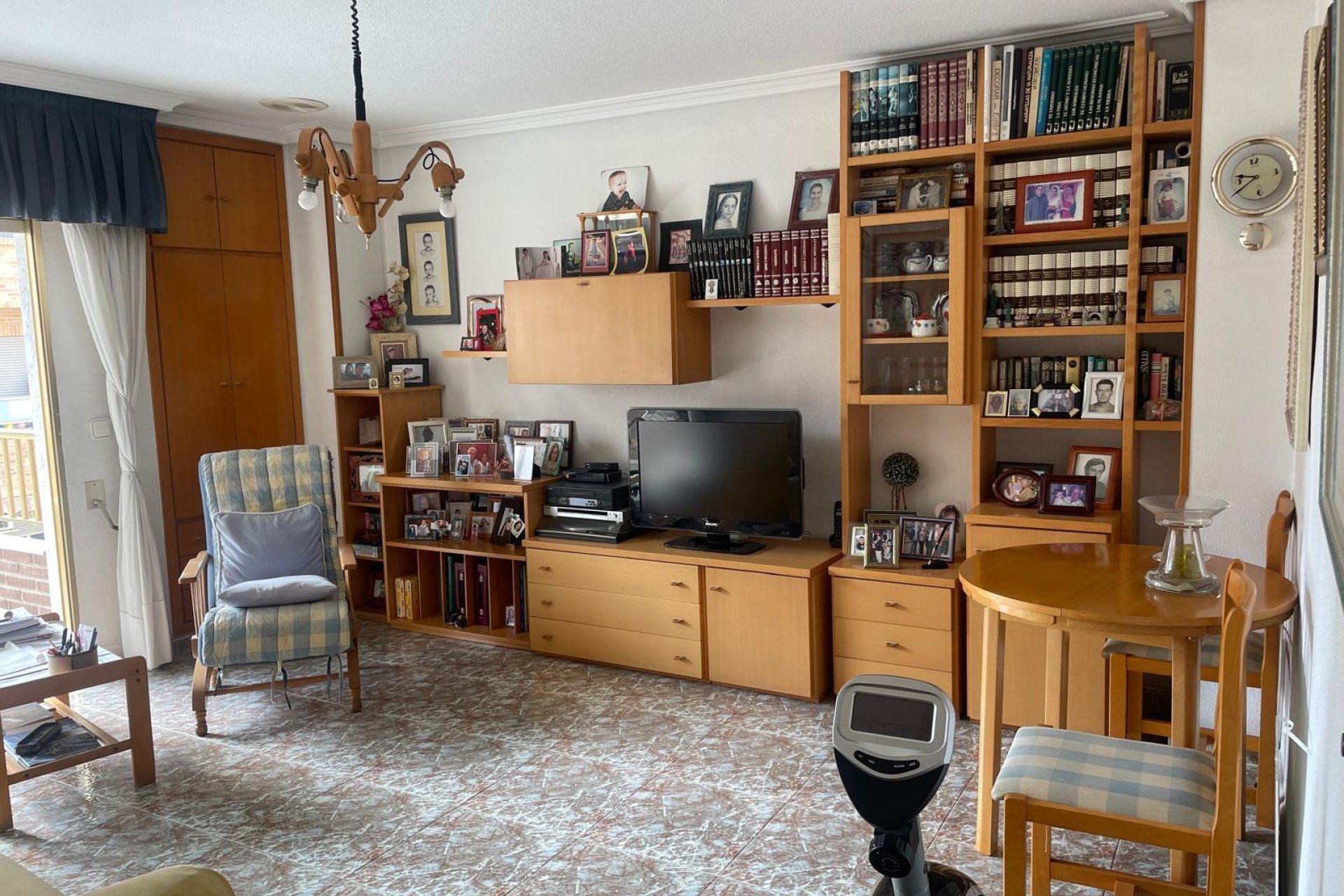 Segunda mano - Apartamento -
Torrevieja - Centro