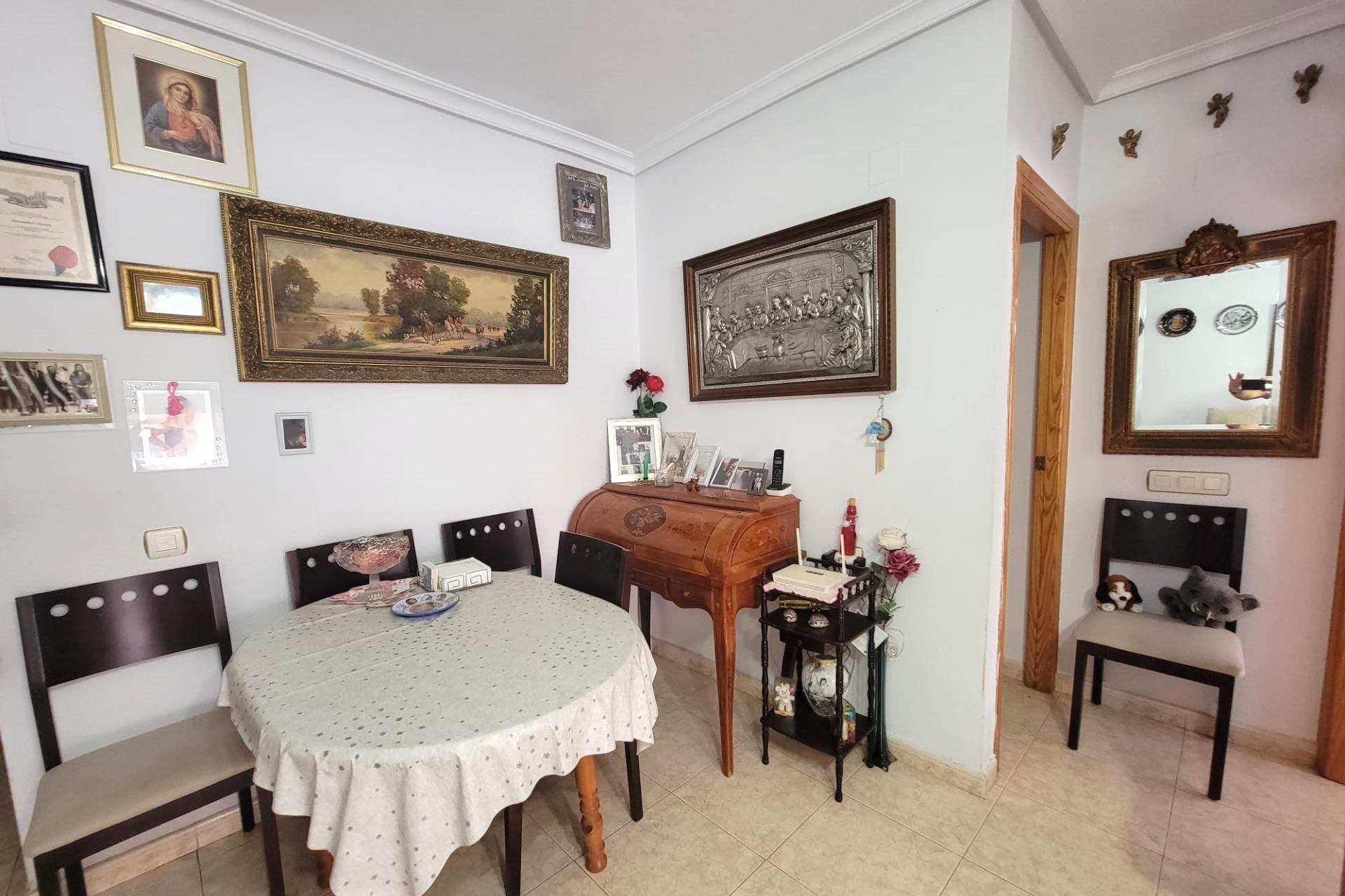 Segunda mano - Apartamento -
Torrevieja - Centro