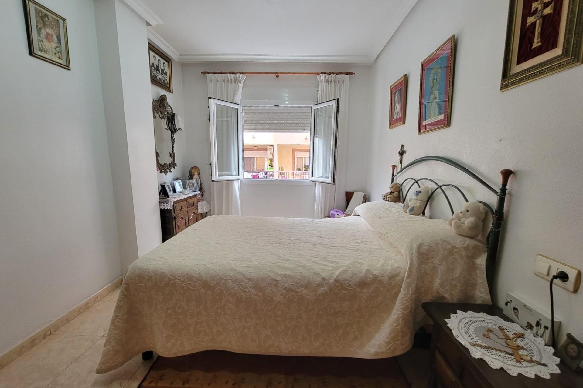 Segunda mano - Apartamento -
Torrevieja - Centro