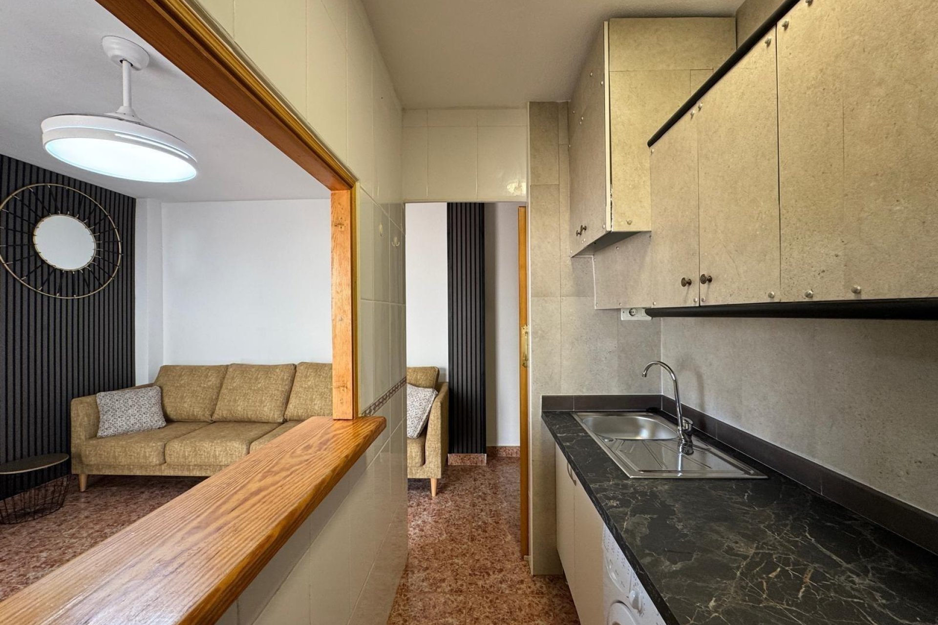 Segunda mano - Apartamento -
Torrevieja - Centro