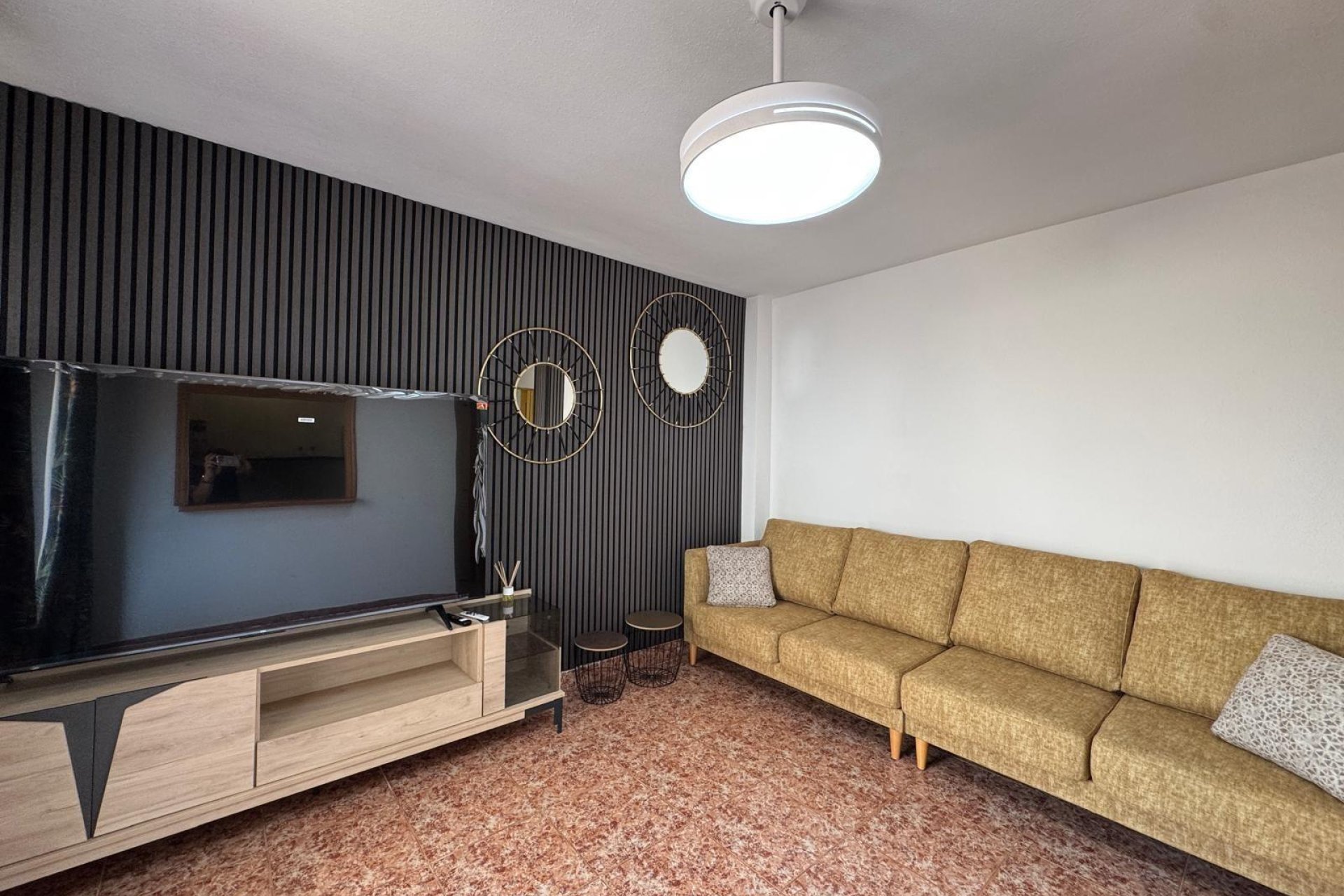 Segunda mano - Apartamento -
Torrevieja - Centro