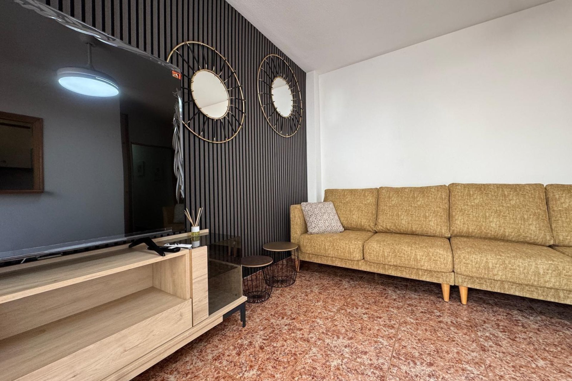 Segunda mano - Apartamento -
Torrevieja - Centro