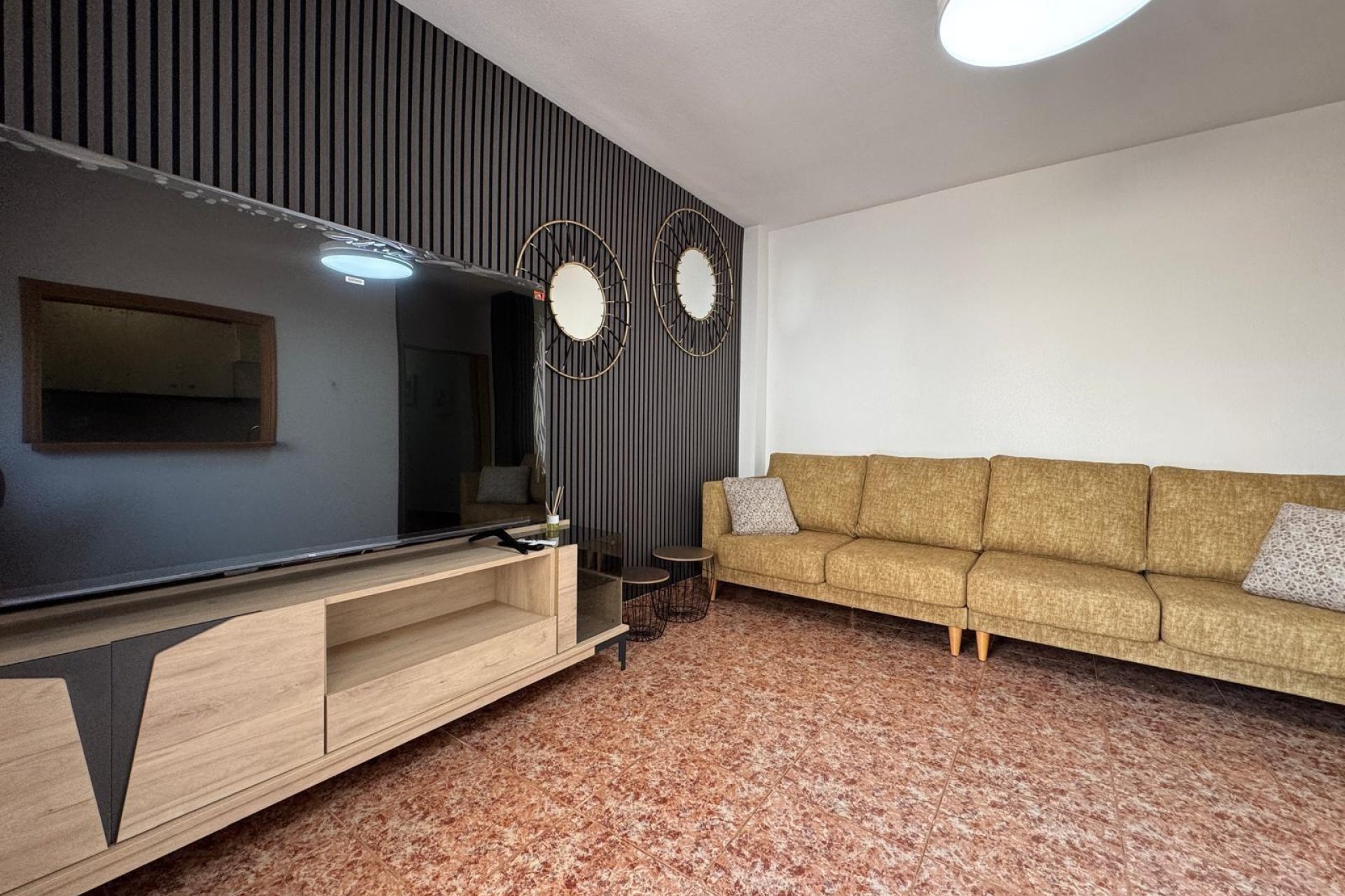 Segunda mano - Apartamento -
Torrevieja - Centro