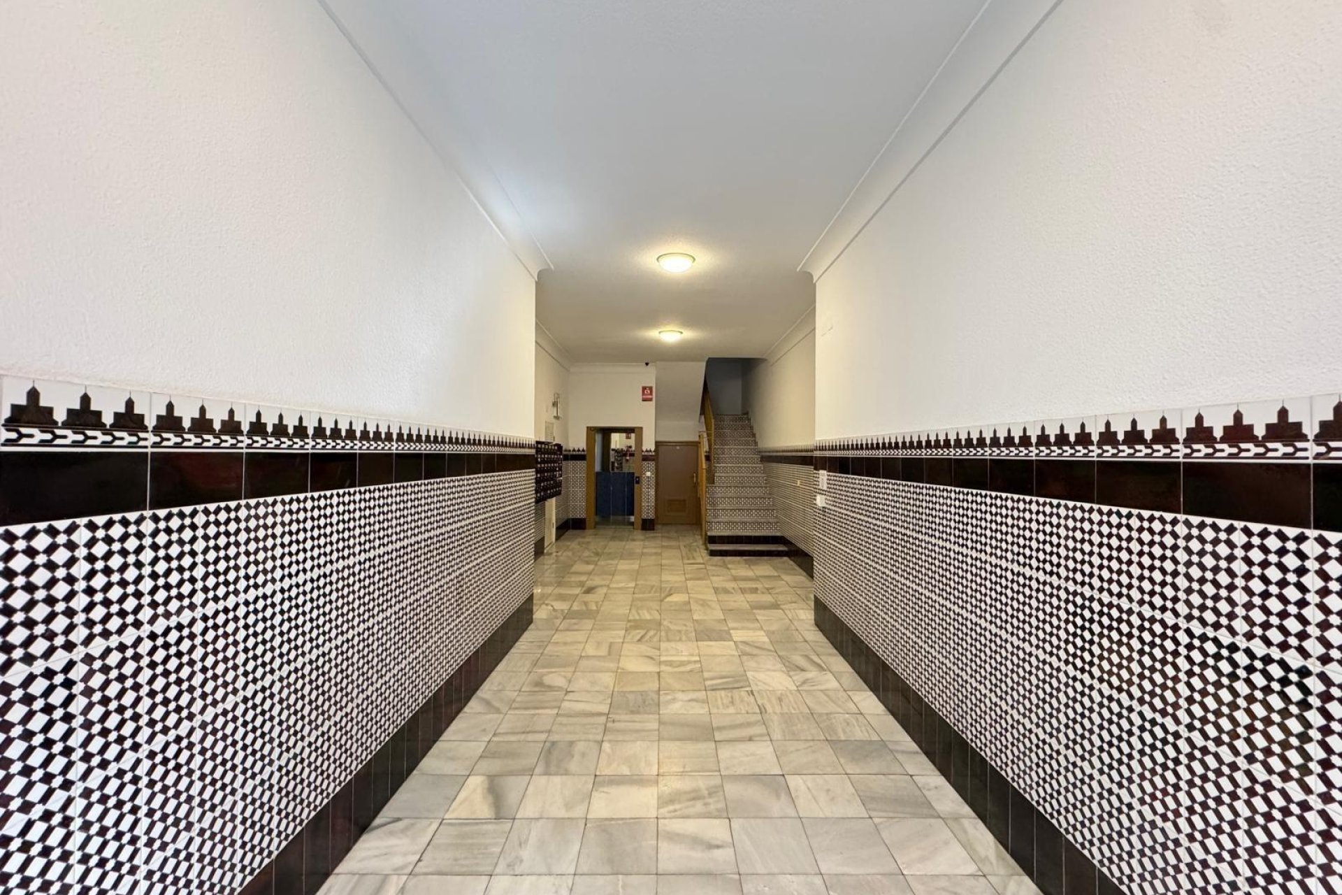 Segunda mano - Apartamento -
Torrevieja - Centro