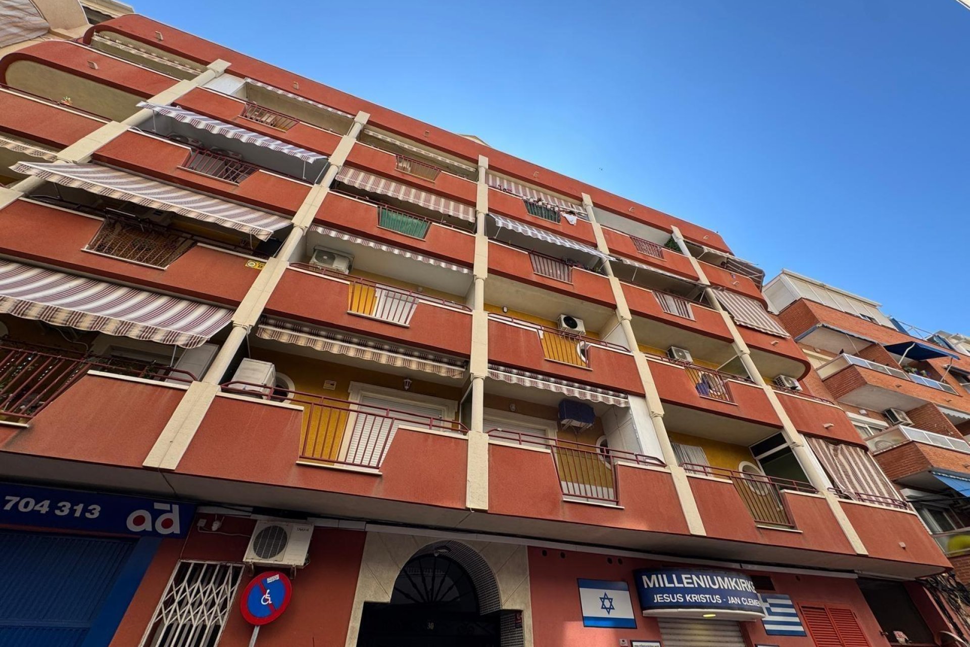 Segunda mano - Apartamento -
Torrevieja - Centro