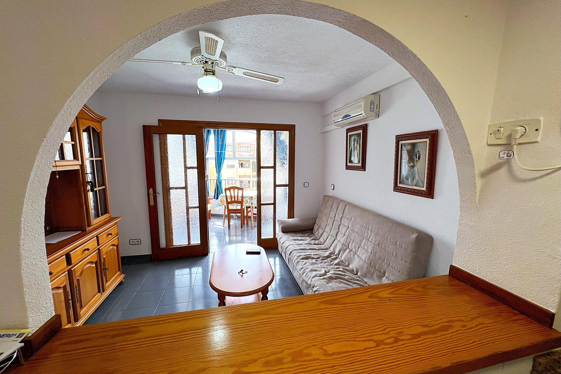 Segunda mano - Apartamento -
Torrevieja - Centro