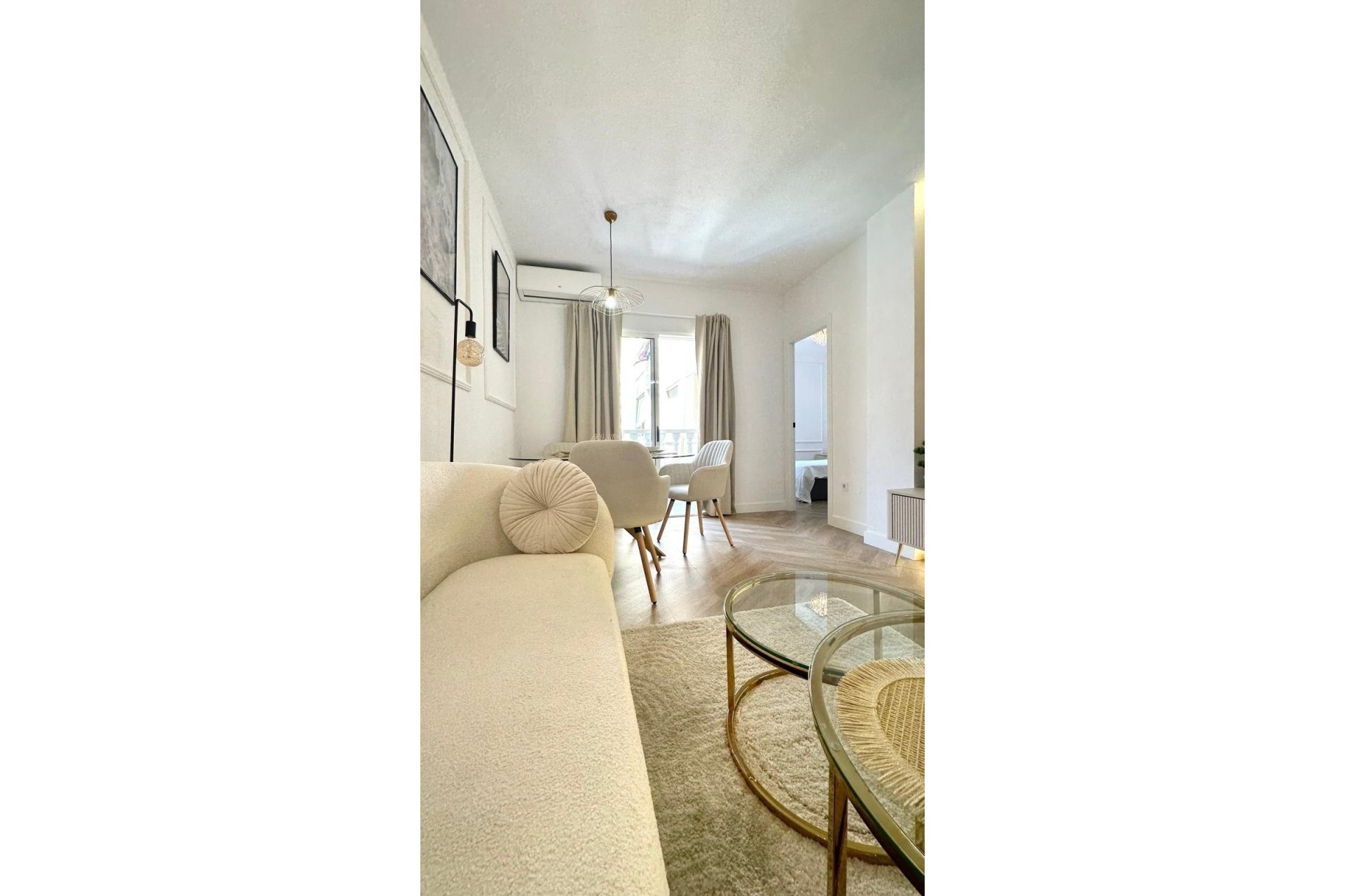 Segunda mano - Apartamento -
Torrevieja - Centro