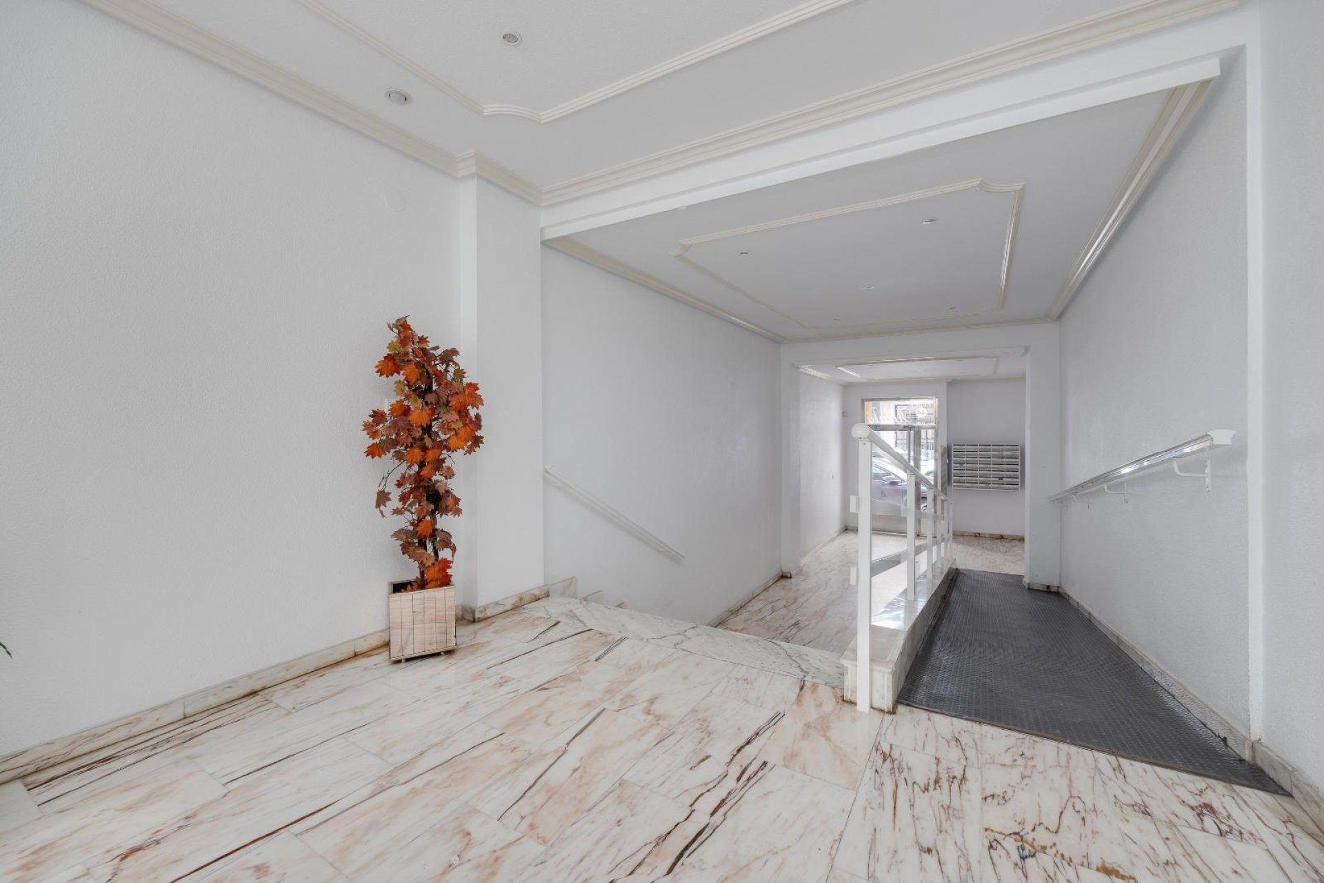 Segunda mano - Apartamento -
Torrevieja - Centro
