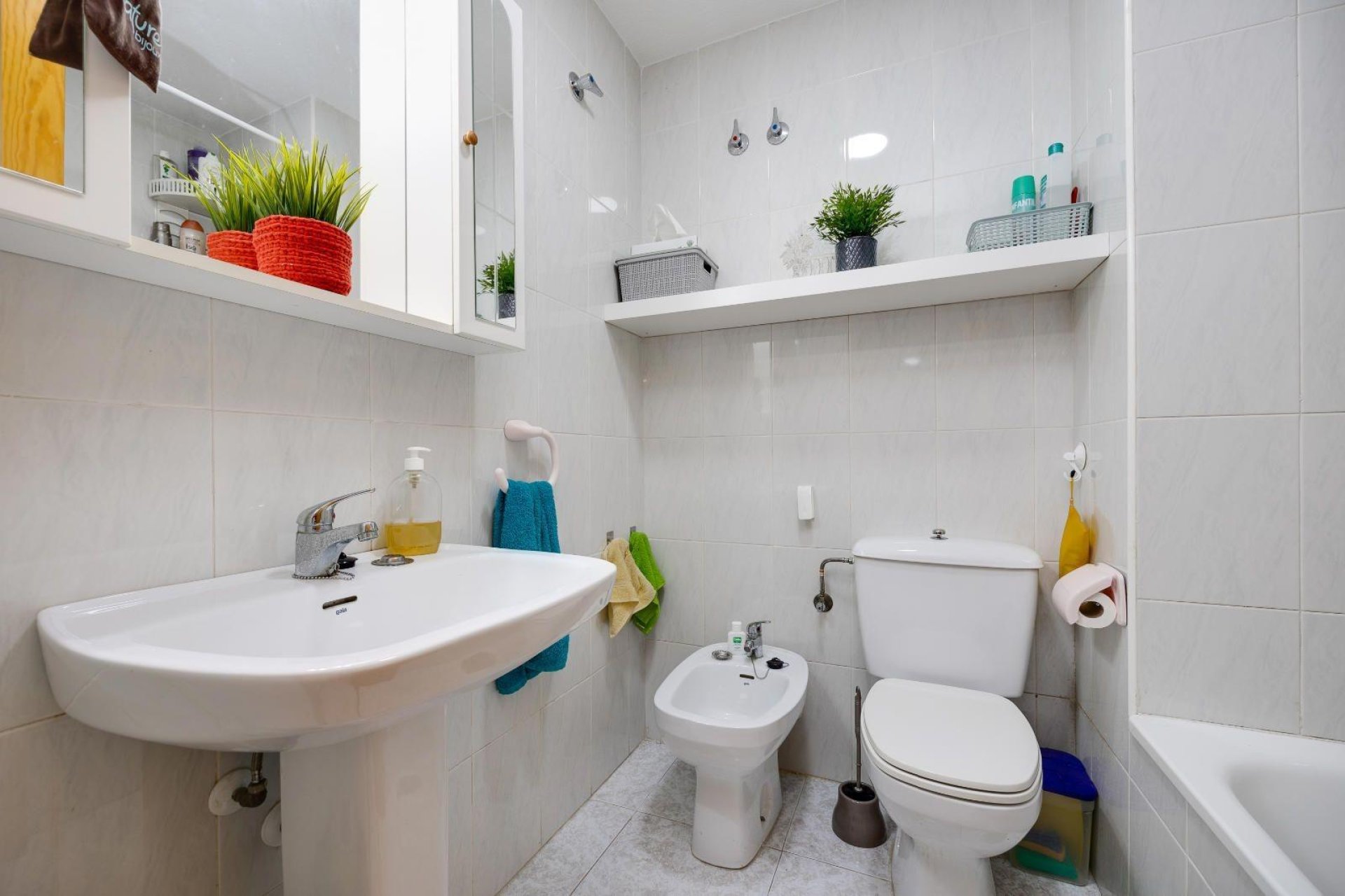 Segunda mano - Apartamento -
Torrevieja - Centro