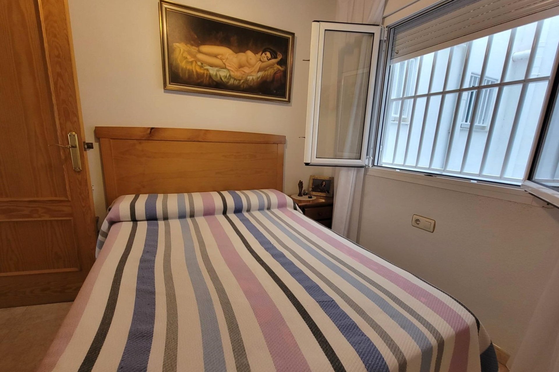 Segunda mano - Apartamento -
Torrevieja - Centro