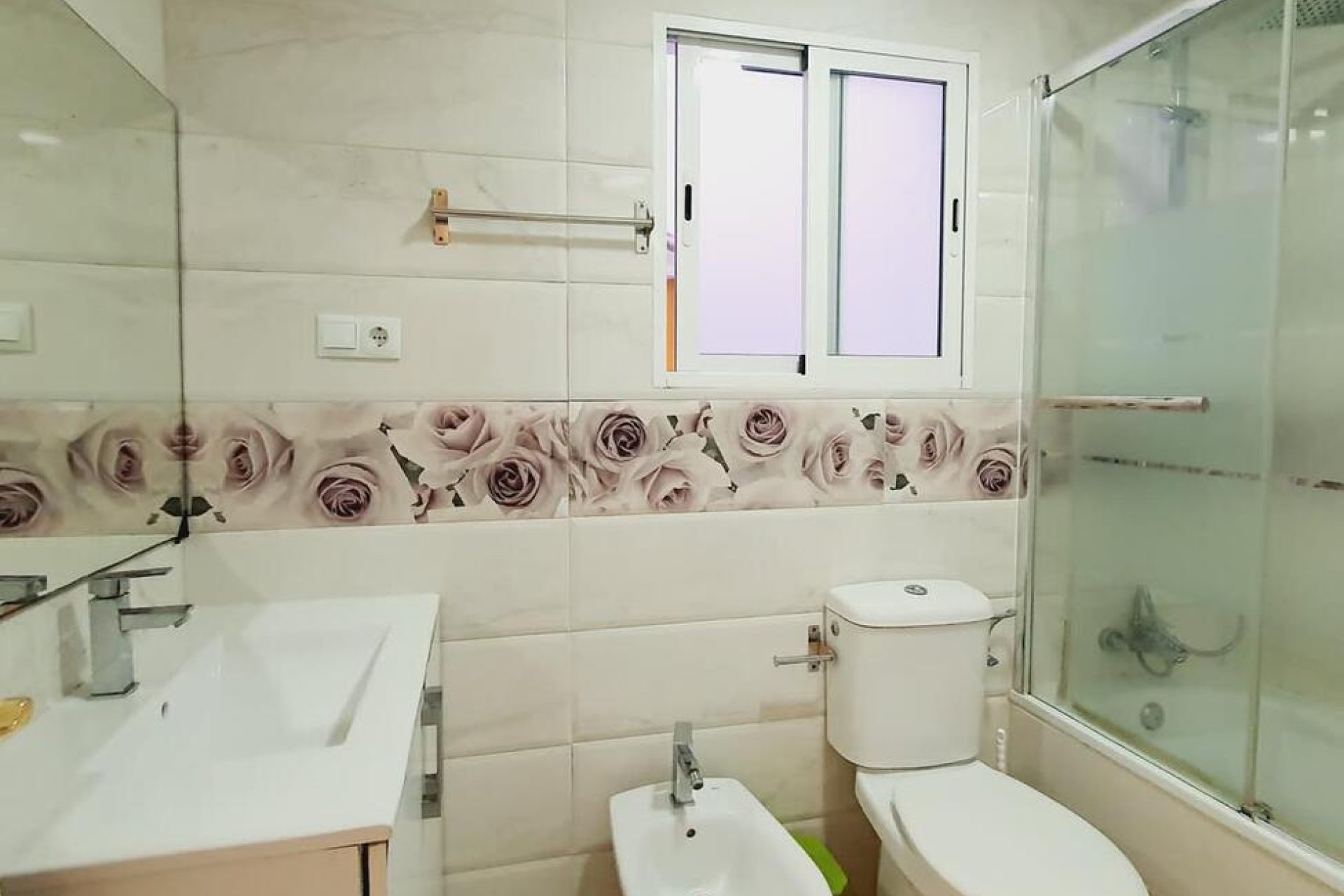 Segunda mano - Apartamento -
Torrevieja - Centro