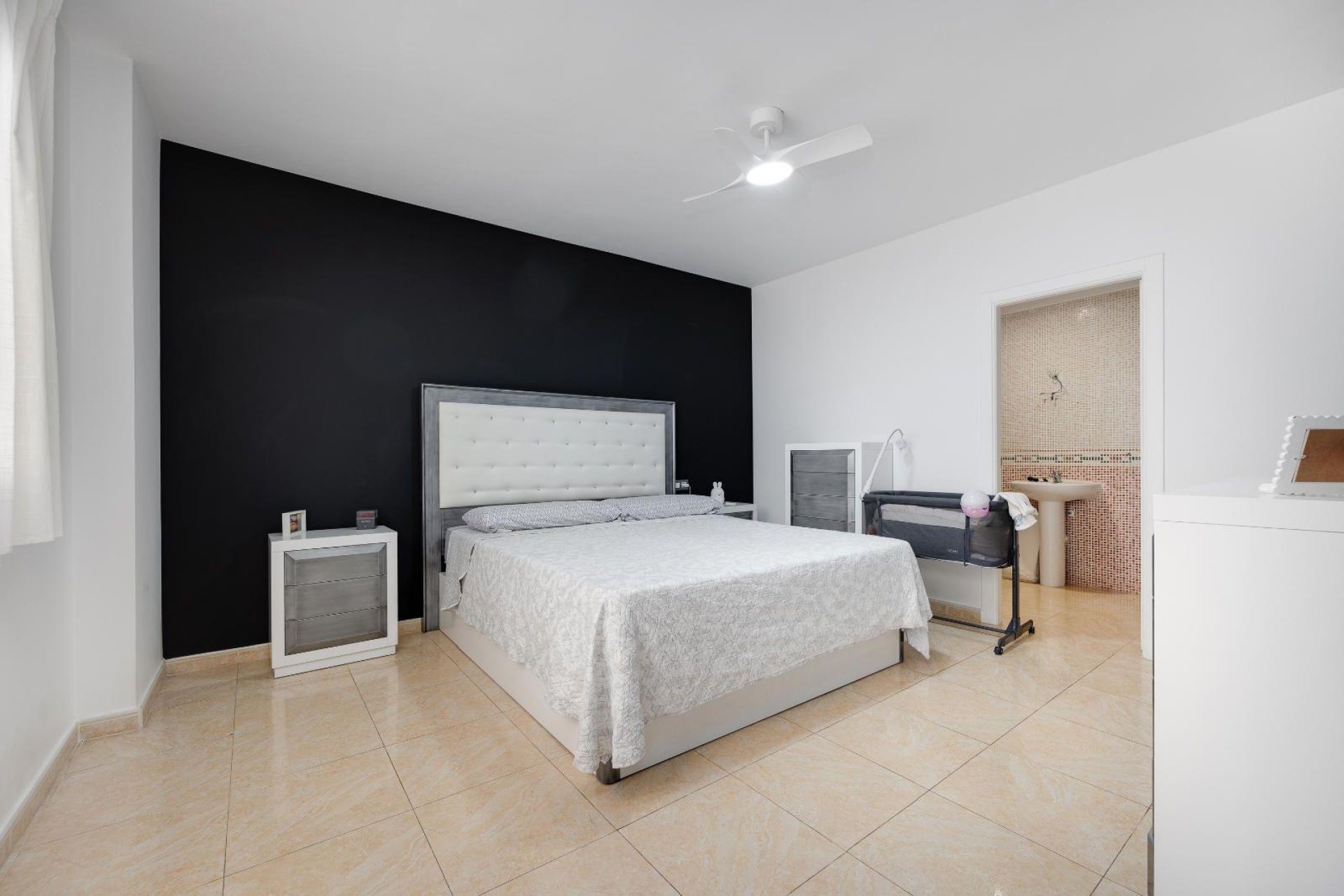 Segunda mano - Apartamento -
Torrevieja - Centro