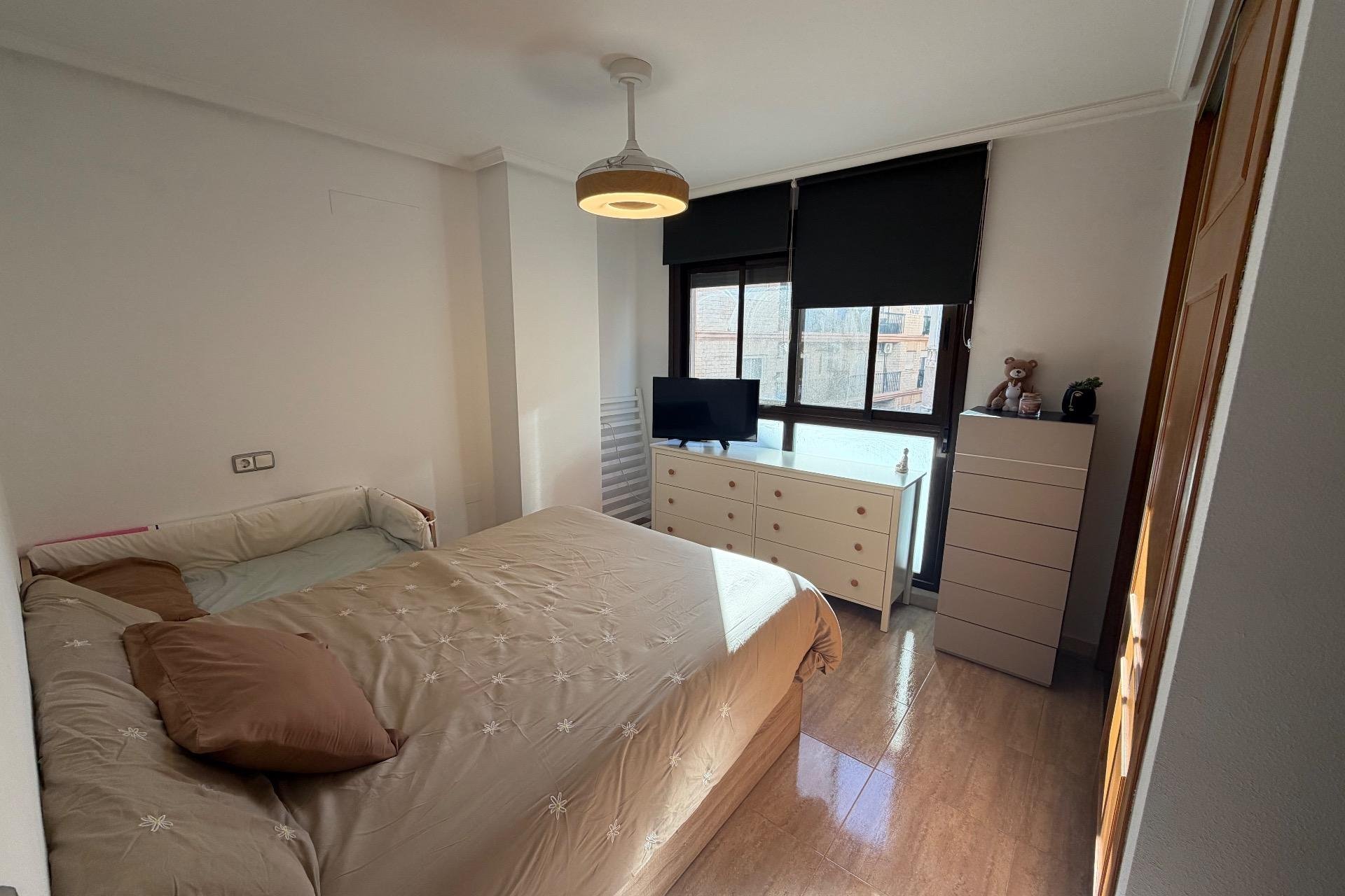Segunda mano - Apartamento -
Torrevieja - Centro
