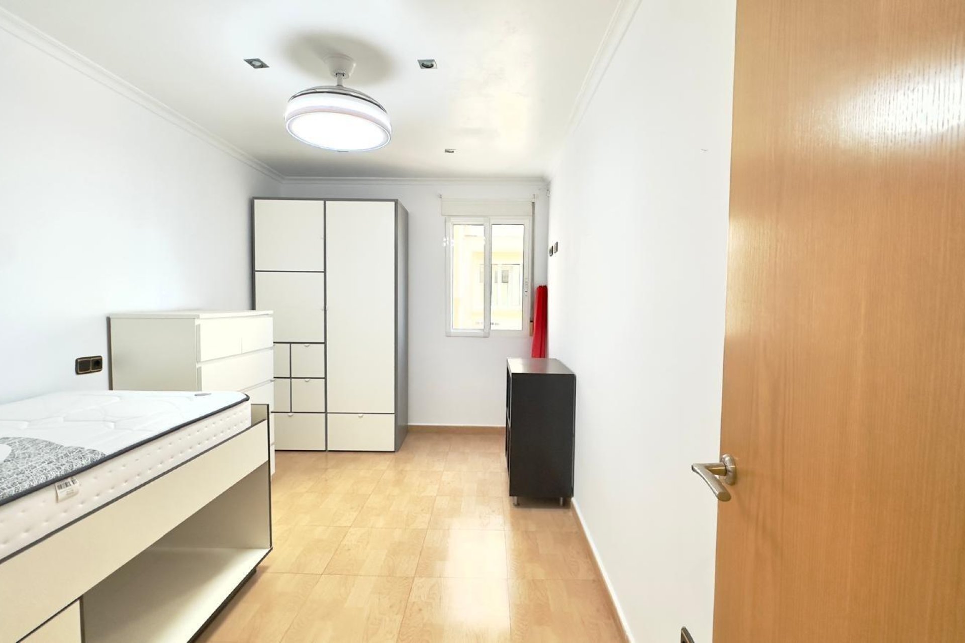 Segunda mano - Apartamento -
Torrevieja - Centro