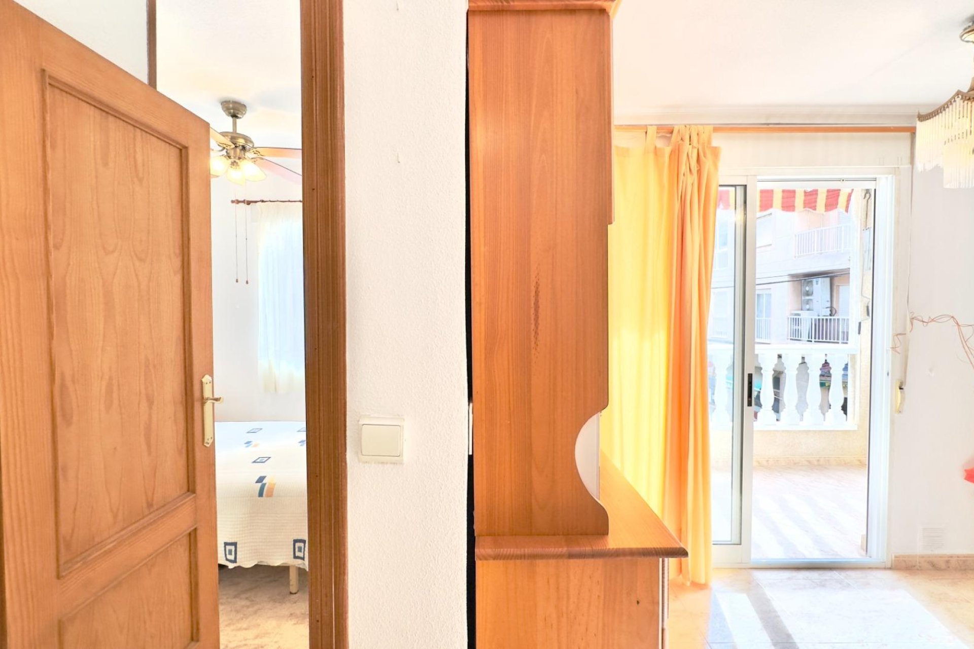 Segunda mano - Apartamento -
Torrevieja - Centro