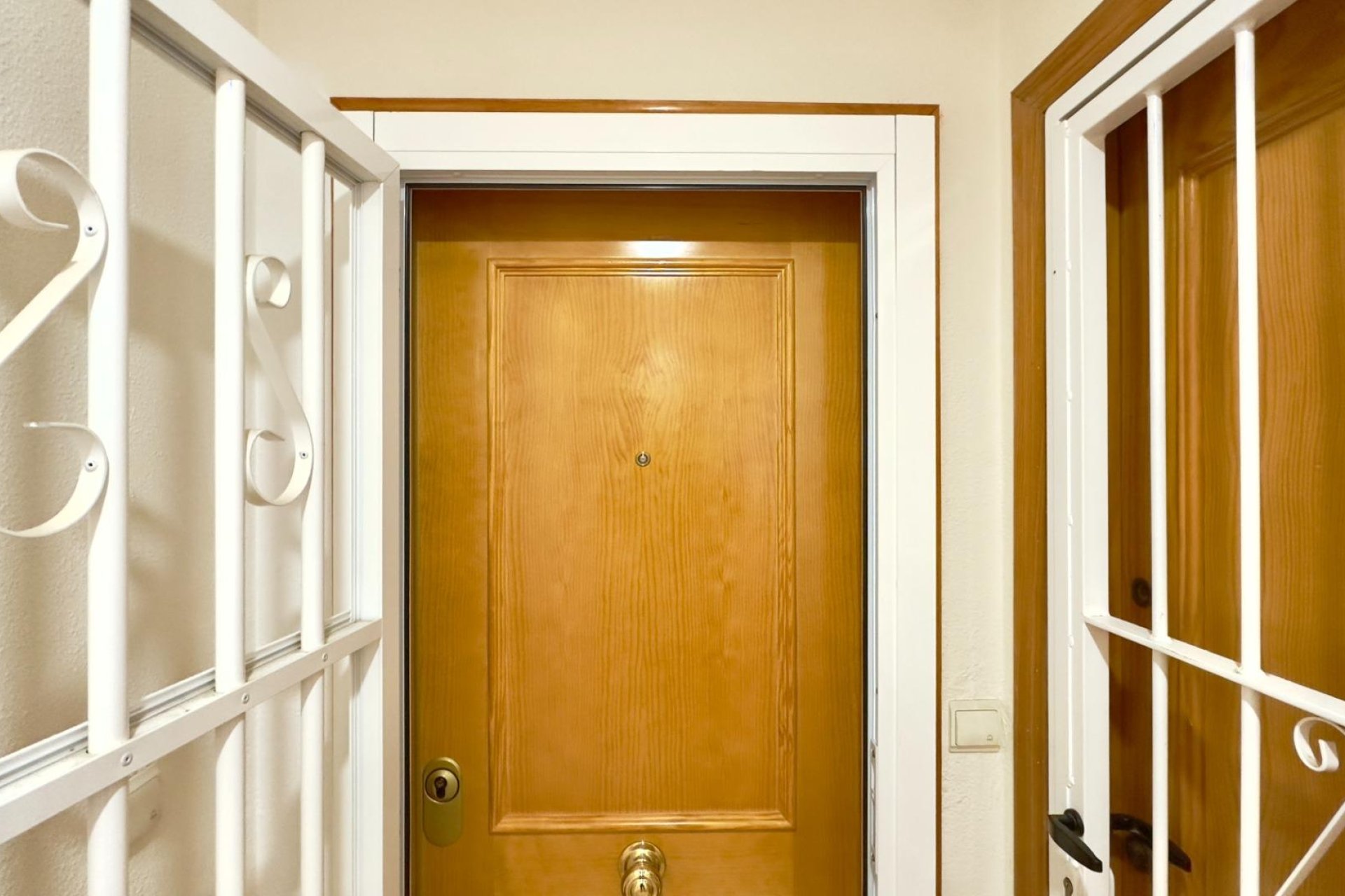 Segunda mano - Apartamento -
Torrevieja - Centro